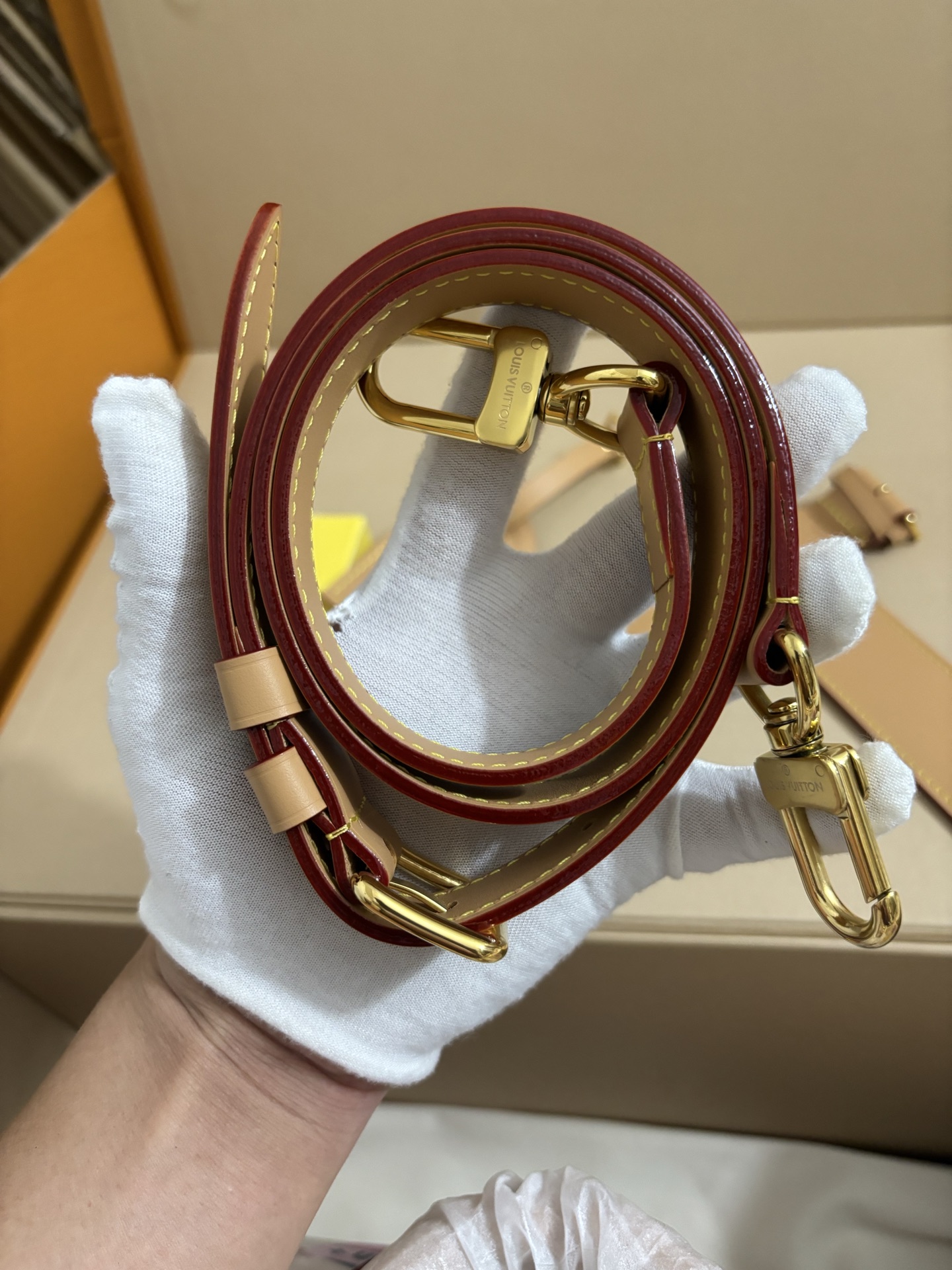 Louis Vuitton Keepall Bandoulière 45 Travel Bag