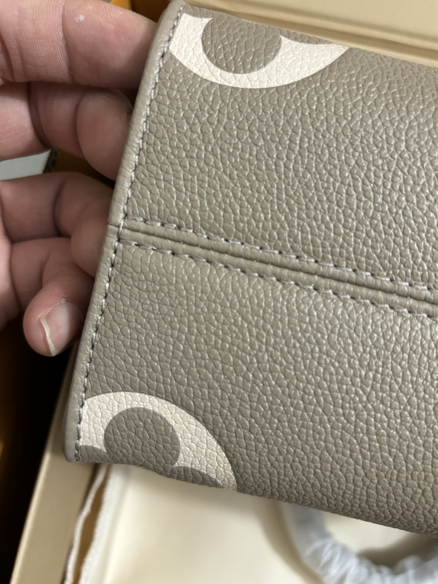 Louis Vuitton OnTheGo Tote Bag