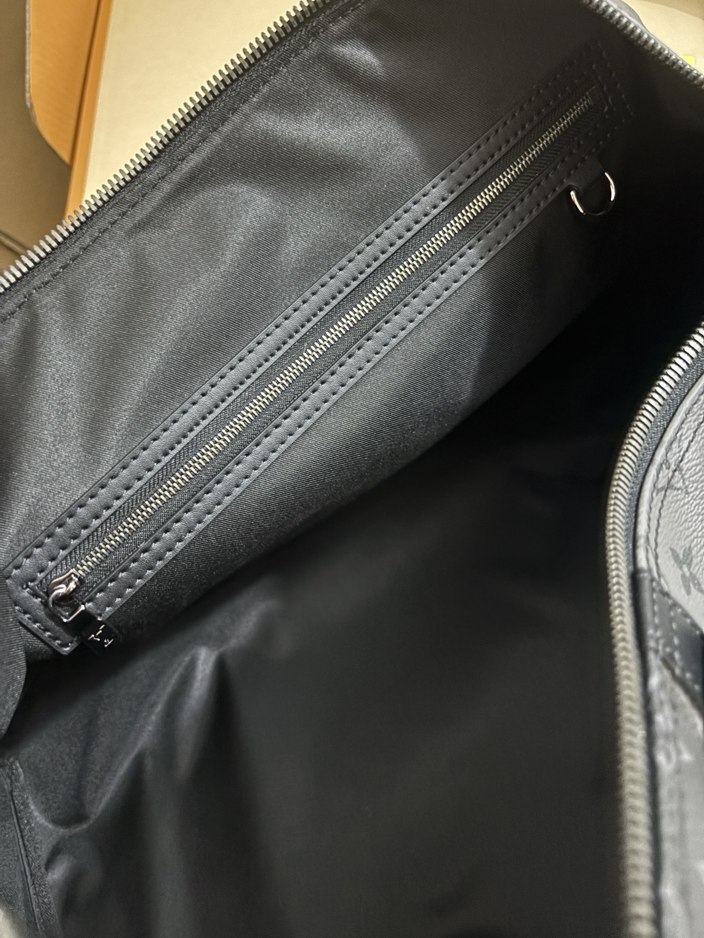 Louis Vuitton KEEPALL BANDOULIÈRE 50 Travel Bag