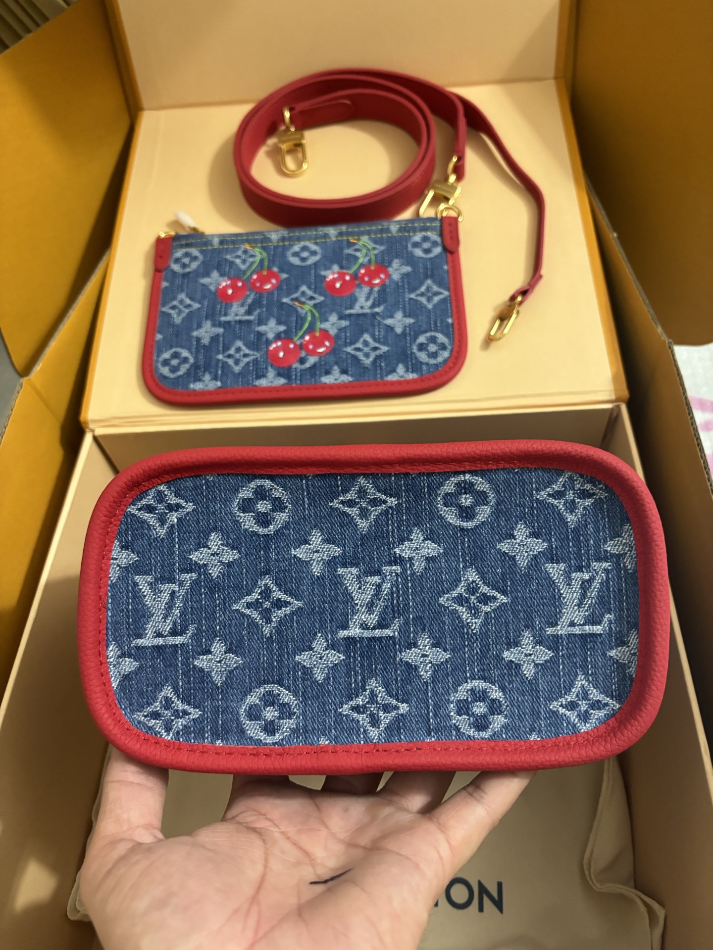 LV x TM NEVERFULL INSIDE OUT BB handbag