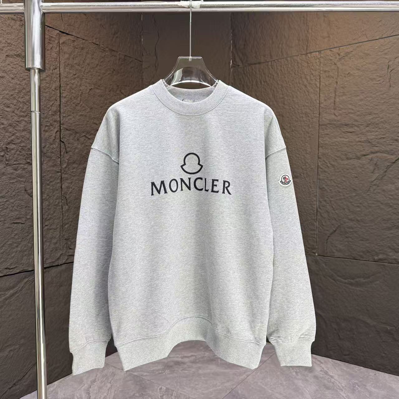 Moncler crewneck sweatshirt