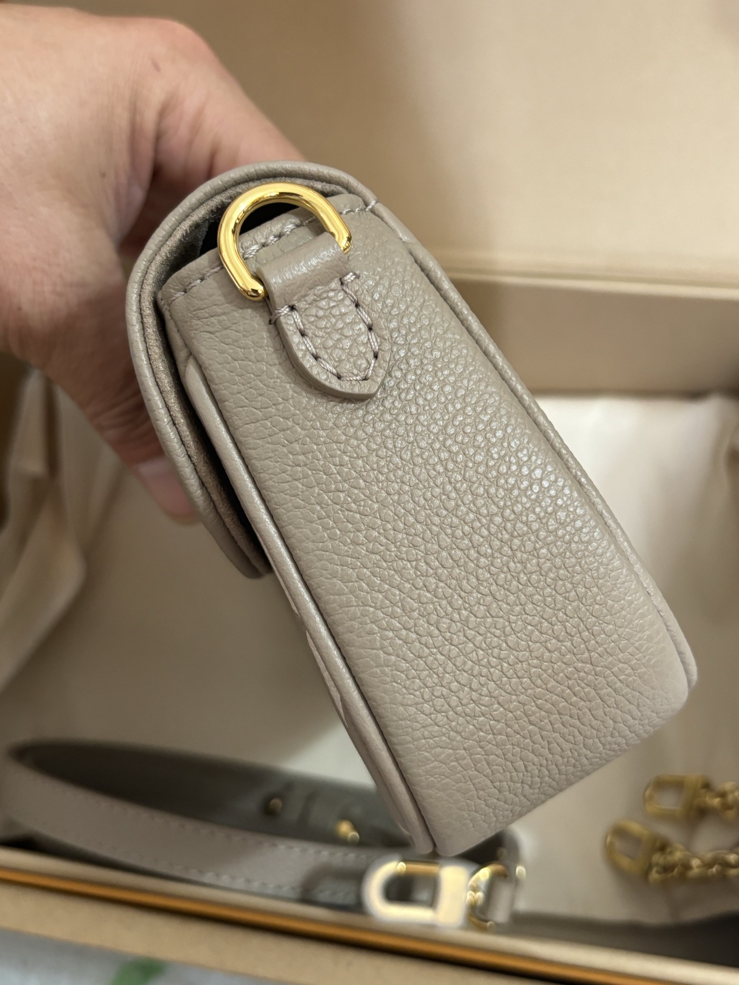 Louis Vuitton The popular Ivy handbag