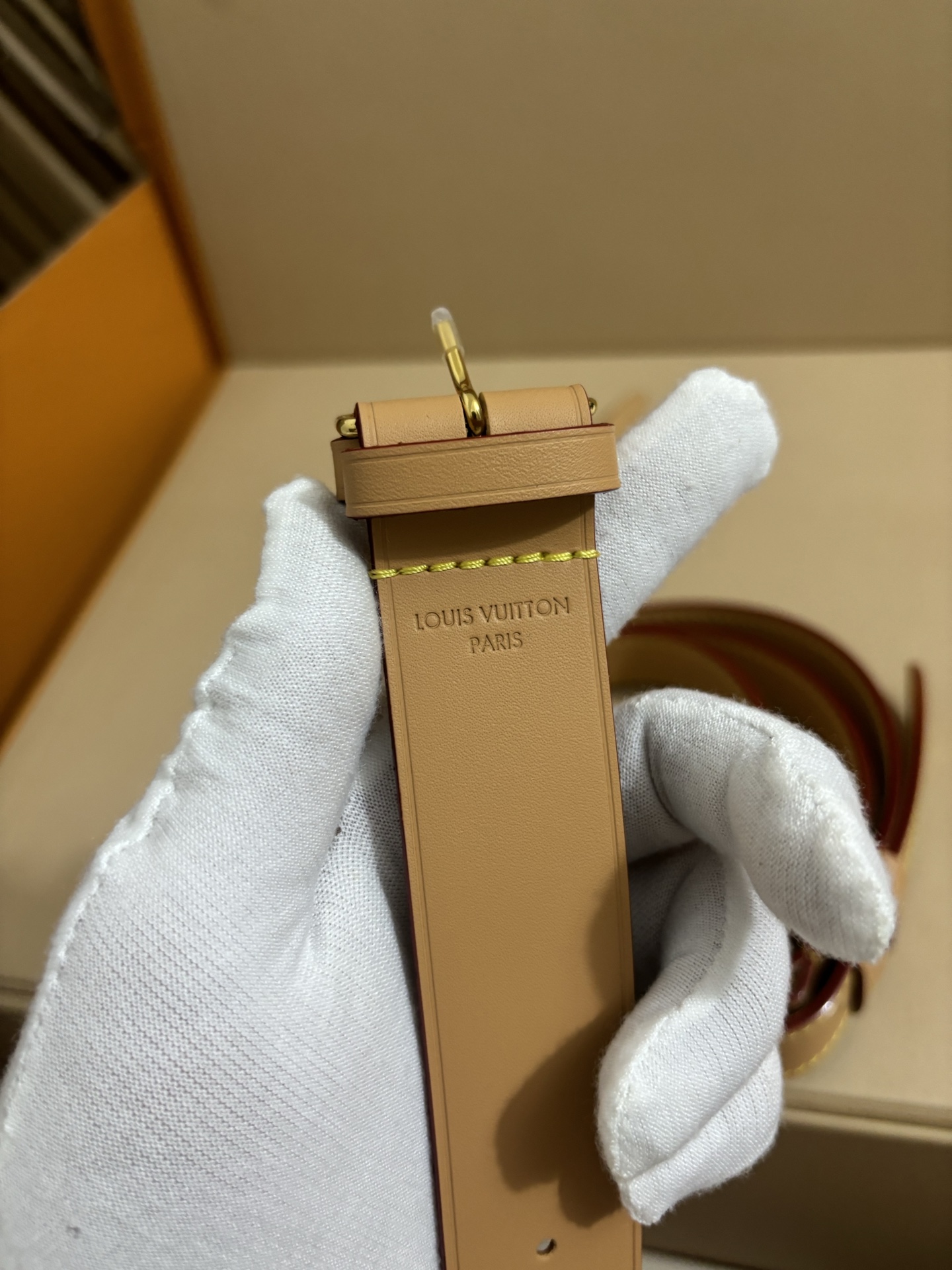 Louis Vuitton Keepall Bandoulière 45 Travel Bag