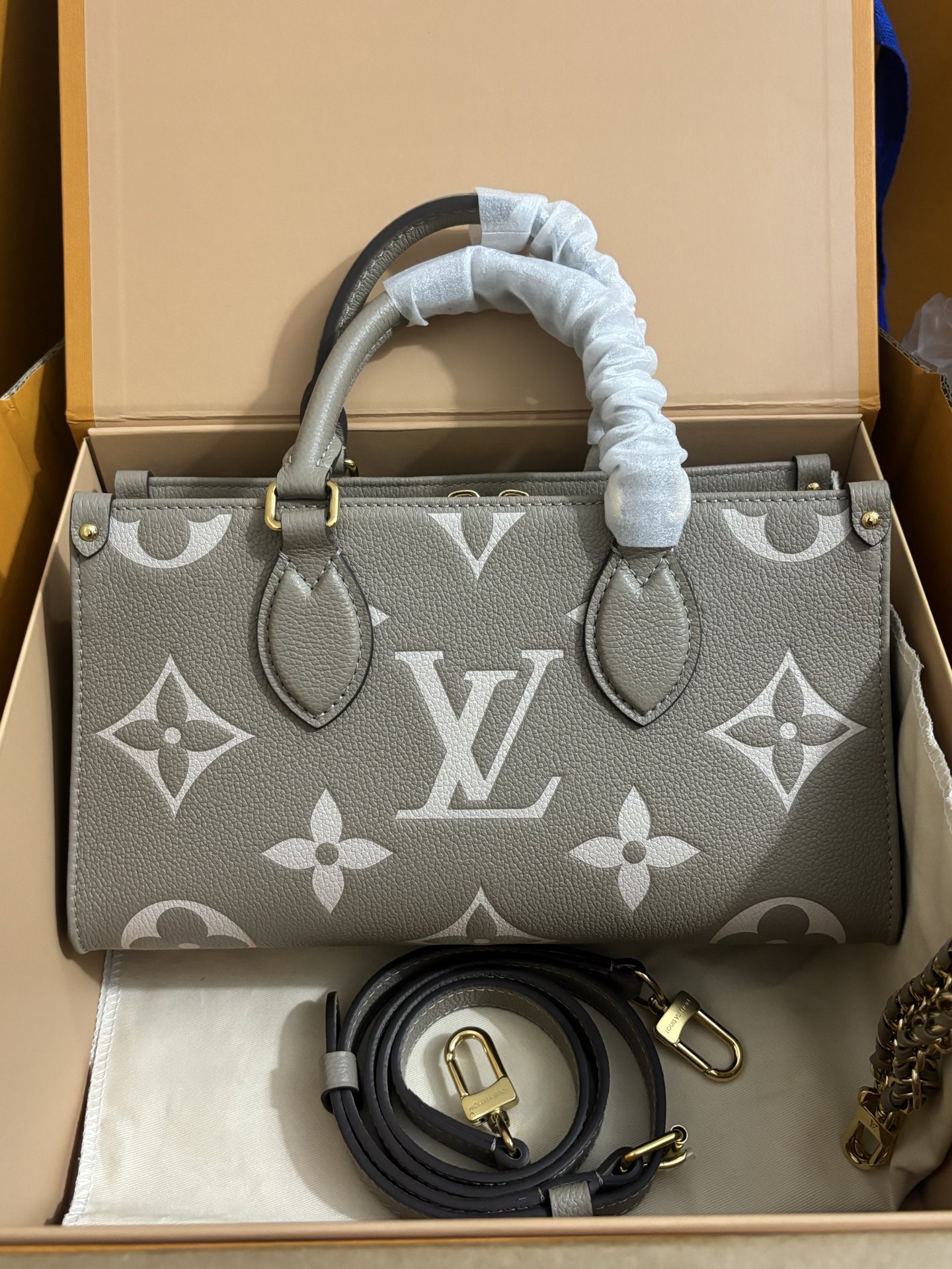 Louis Vuitton OnTheGo East West Handbag