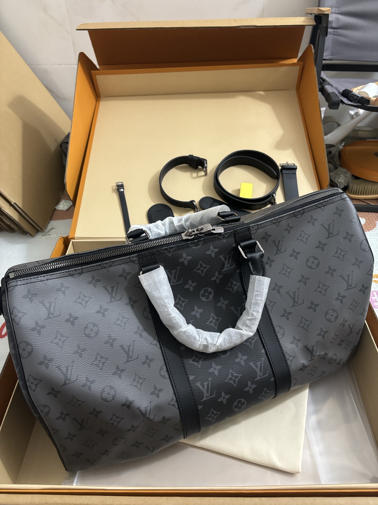Louis Vuitton KEEPALL BANDOULIÈRE 50 Travel Bag