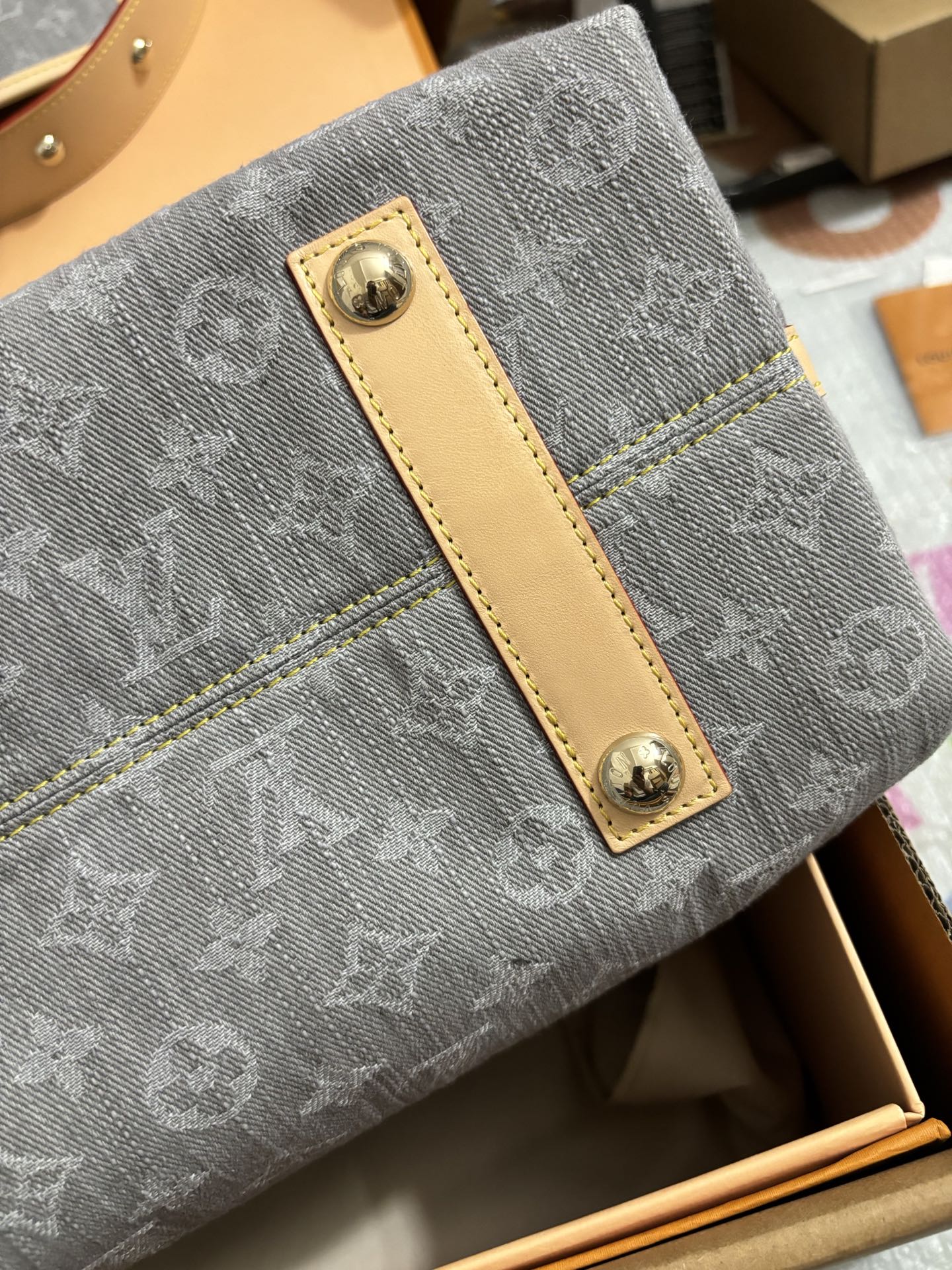 Louis Vuitton CarryAll Medium Bag