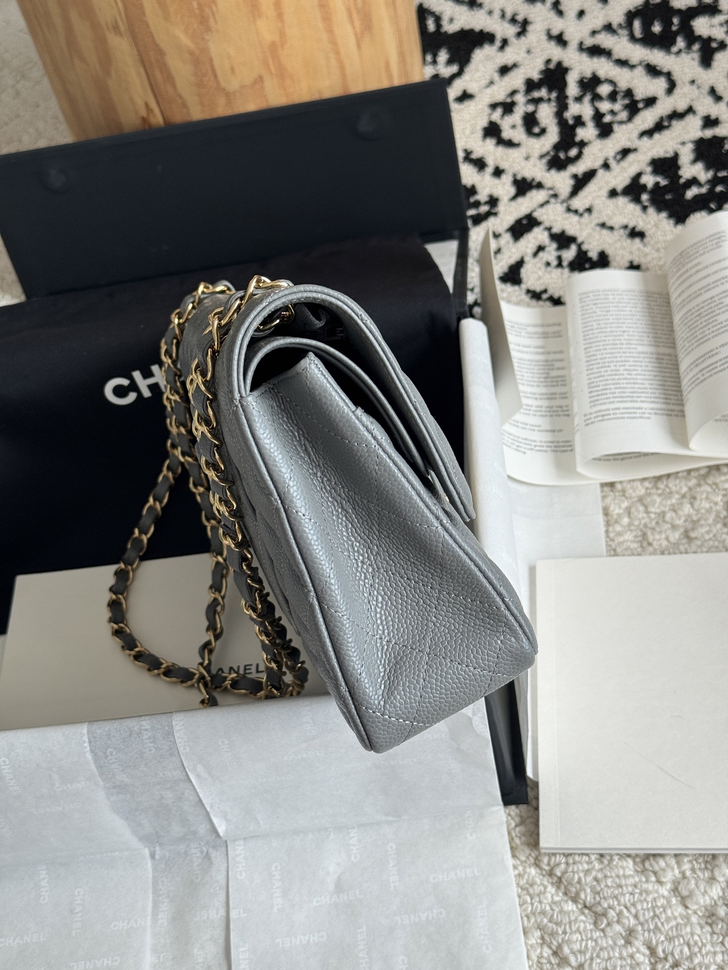 CHANEL CF series Classic ball with lychee grain