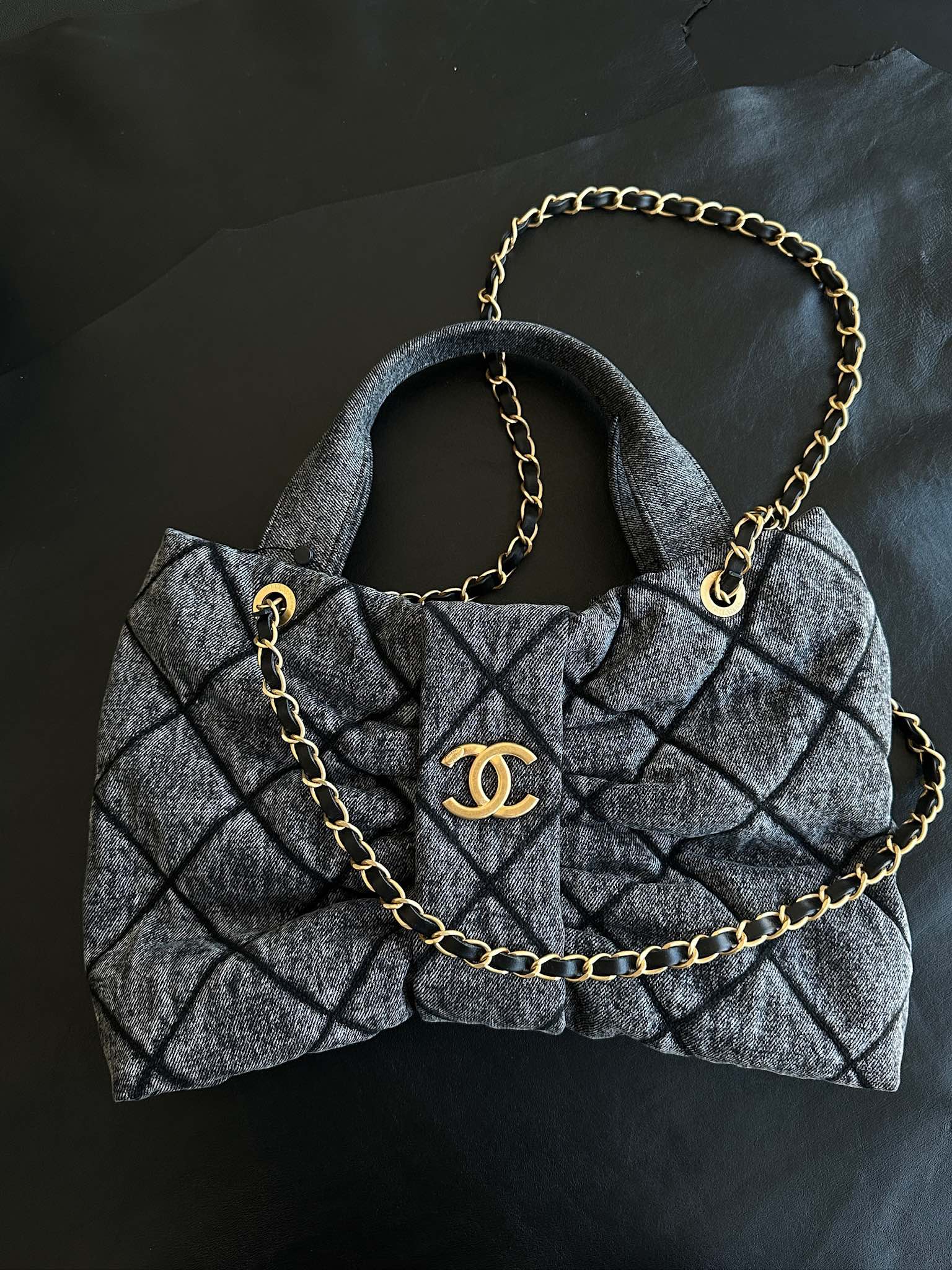 Chanel 25K Bowknot denim handbag