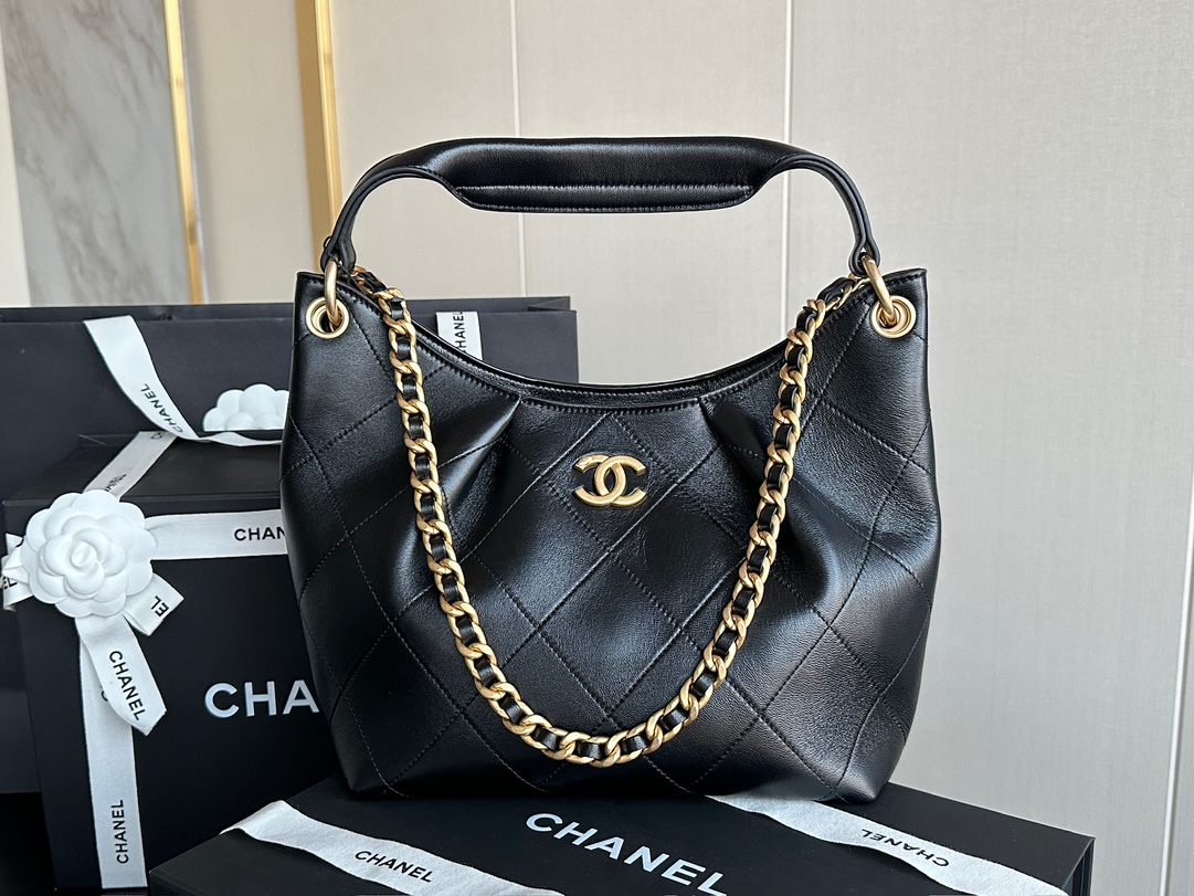 Chanel 26C boho Hobo