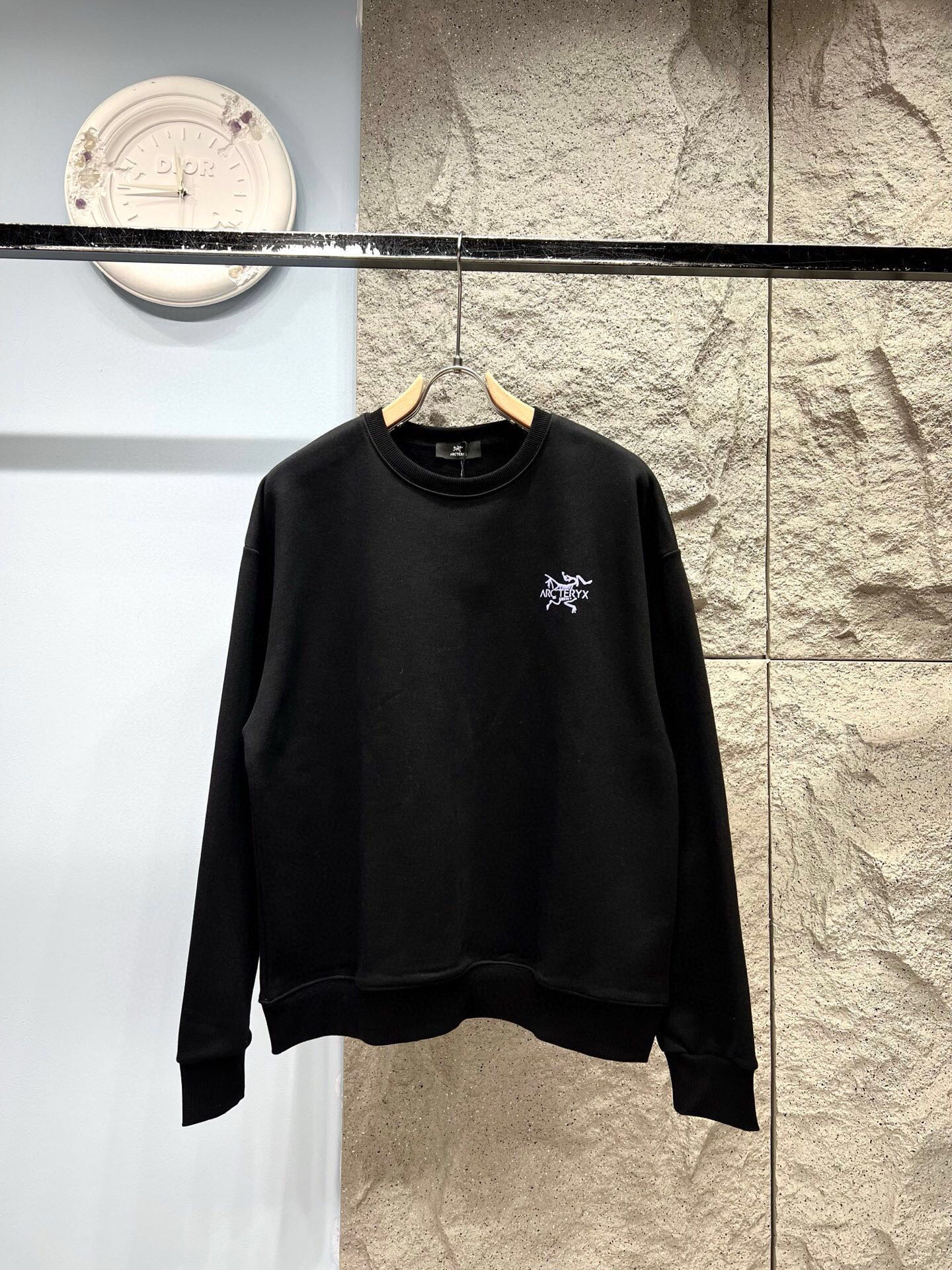 Arc'teryx crew-neck sweatshirt