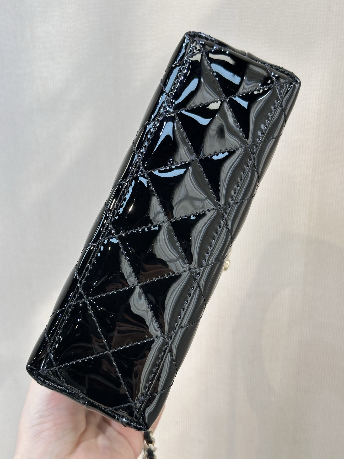 Chanel Kelly chain bag