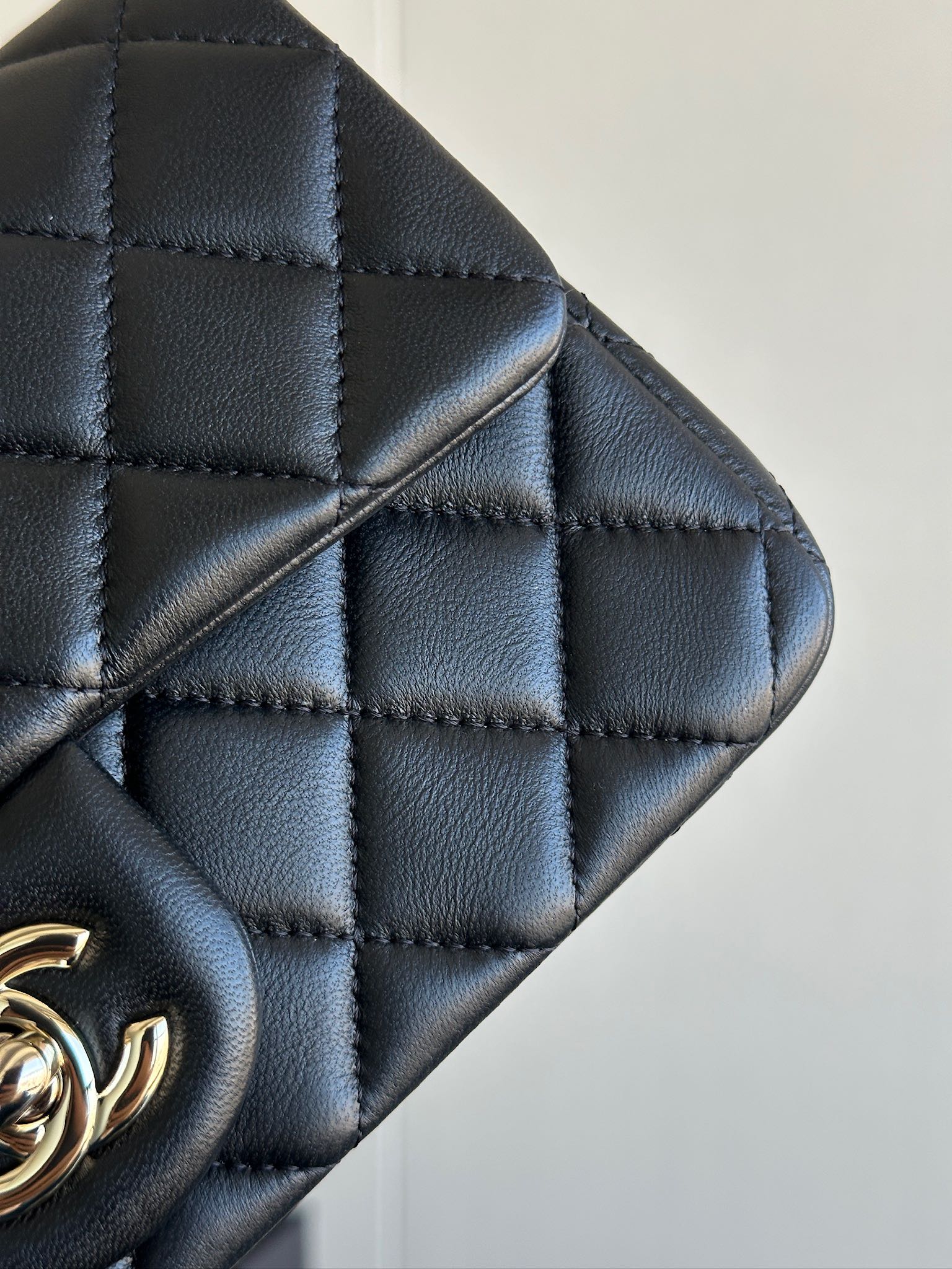 Chanel 25K gold ball large MINI Black