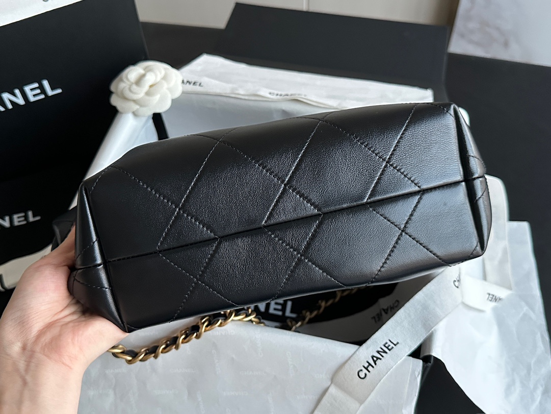 Chanel 26C boho Hobo