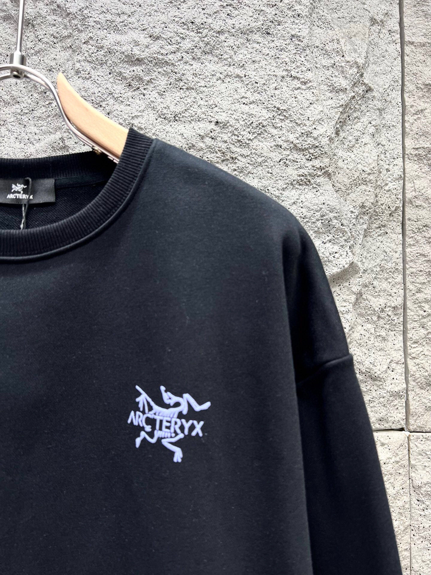 Arc'teryx crew-neck sweatshirt