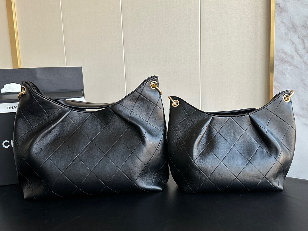 Chanel 26C boho Hobo