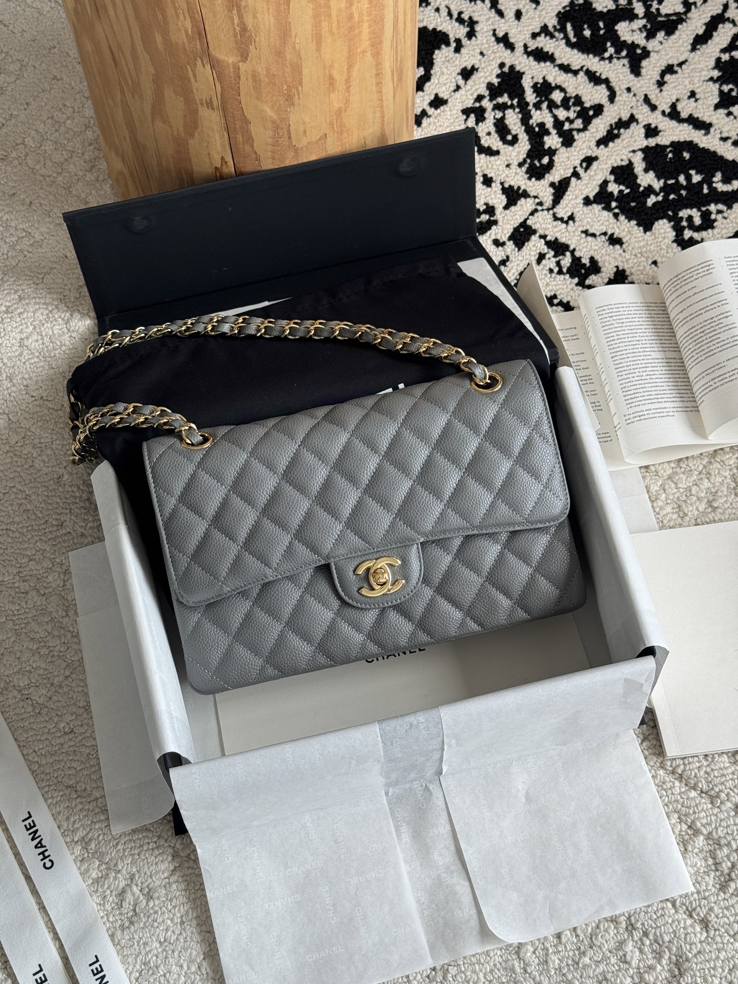 CHANEL CF series Classic ball with lychee grain