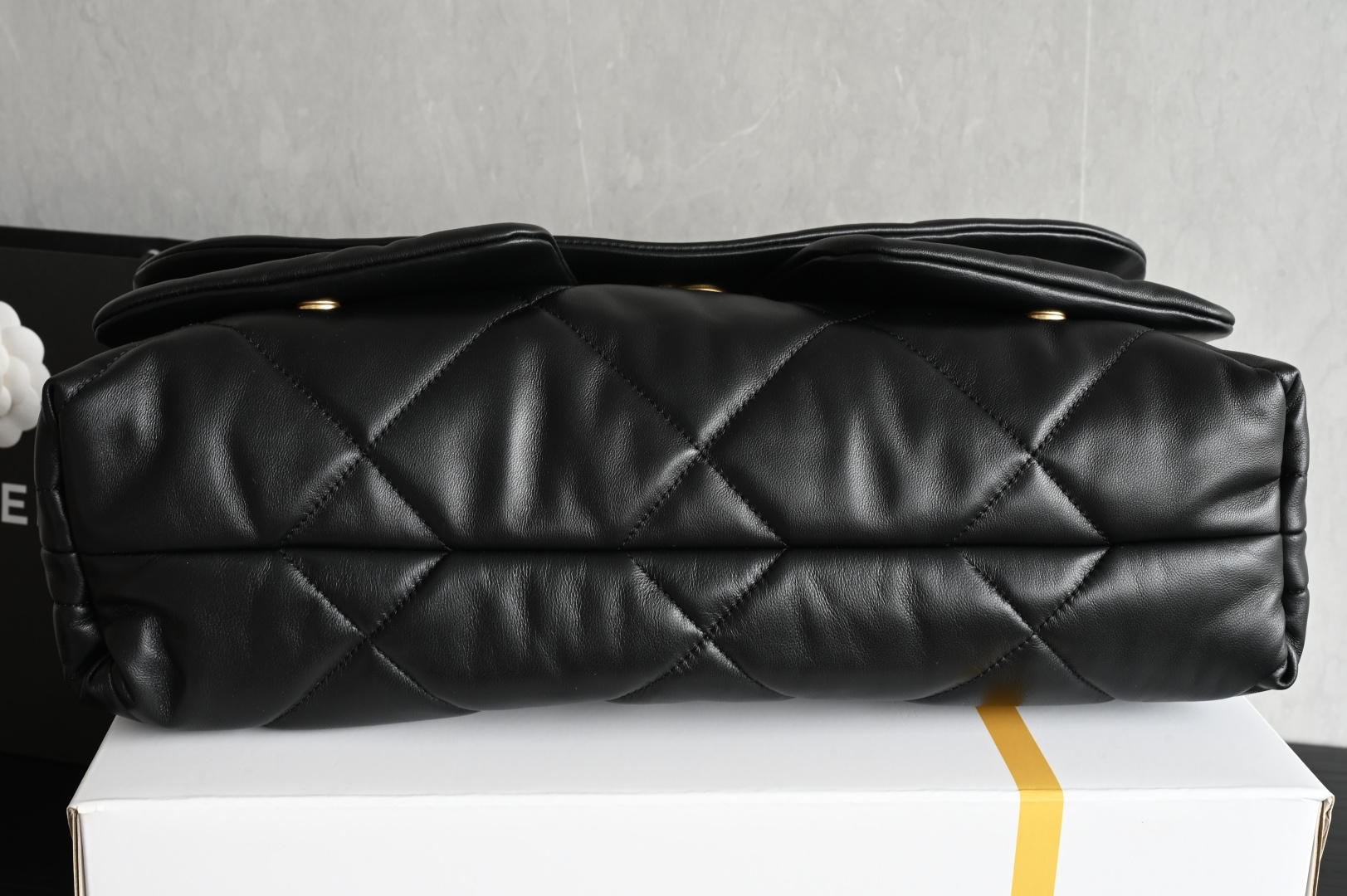 CHANNEL 25k Double pocket hobo