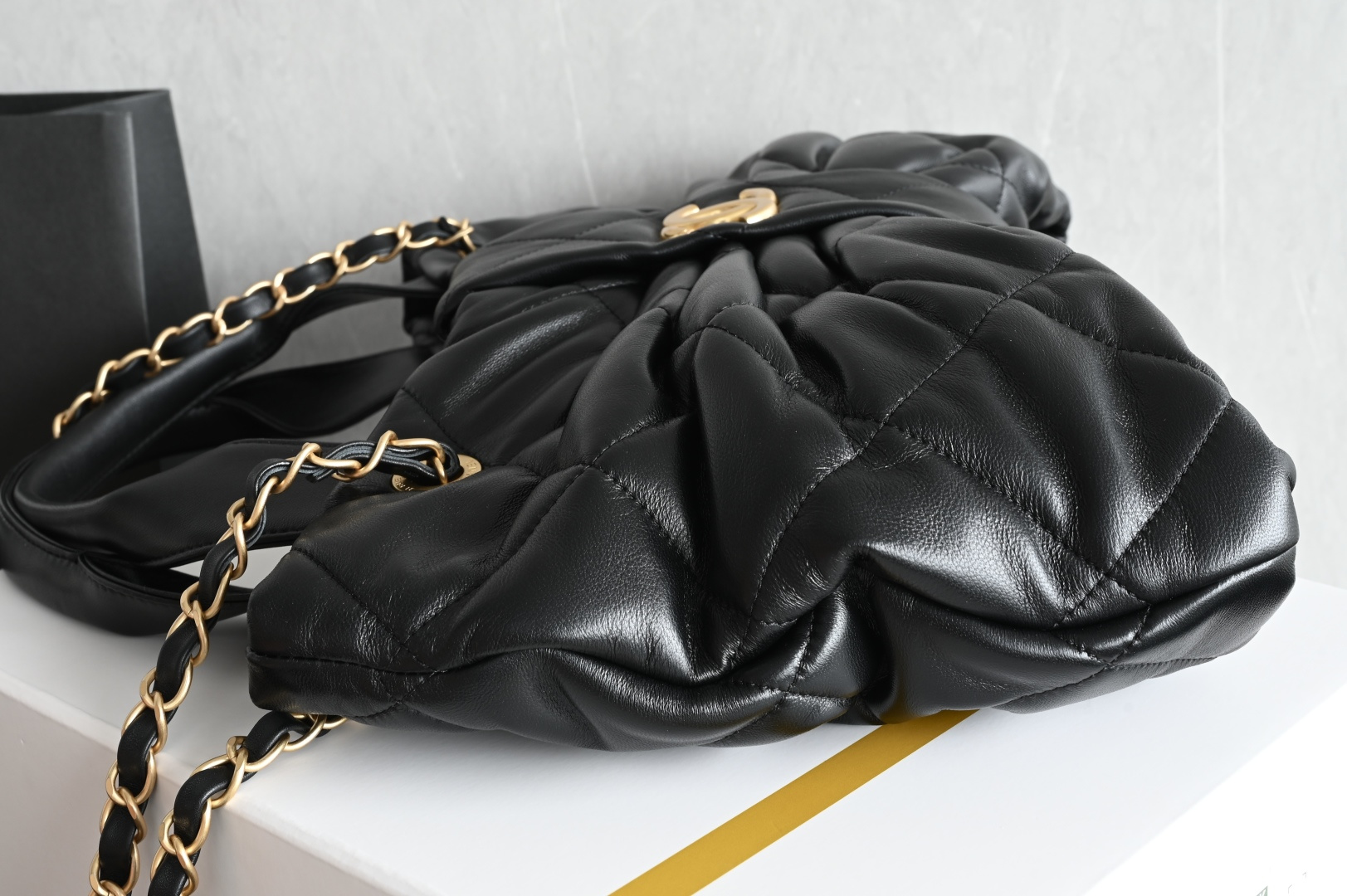 CHANEL 25K Bow Bag