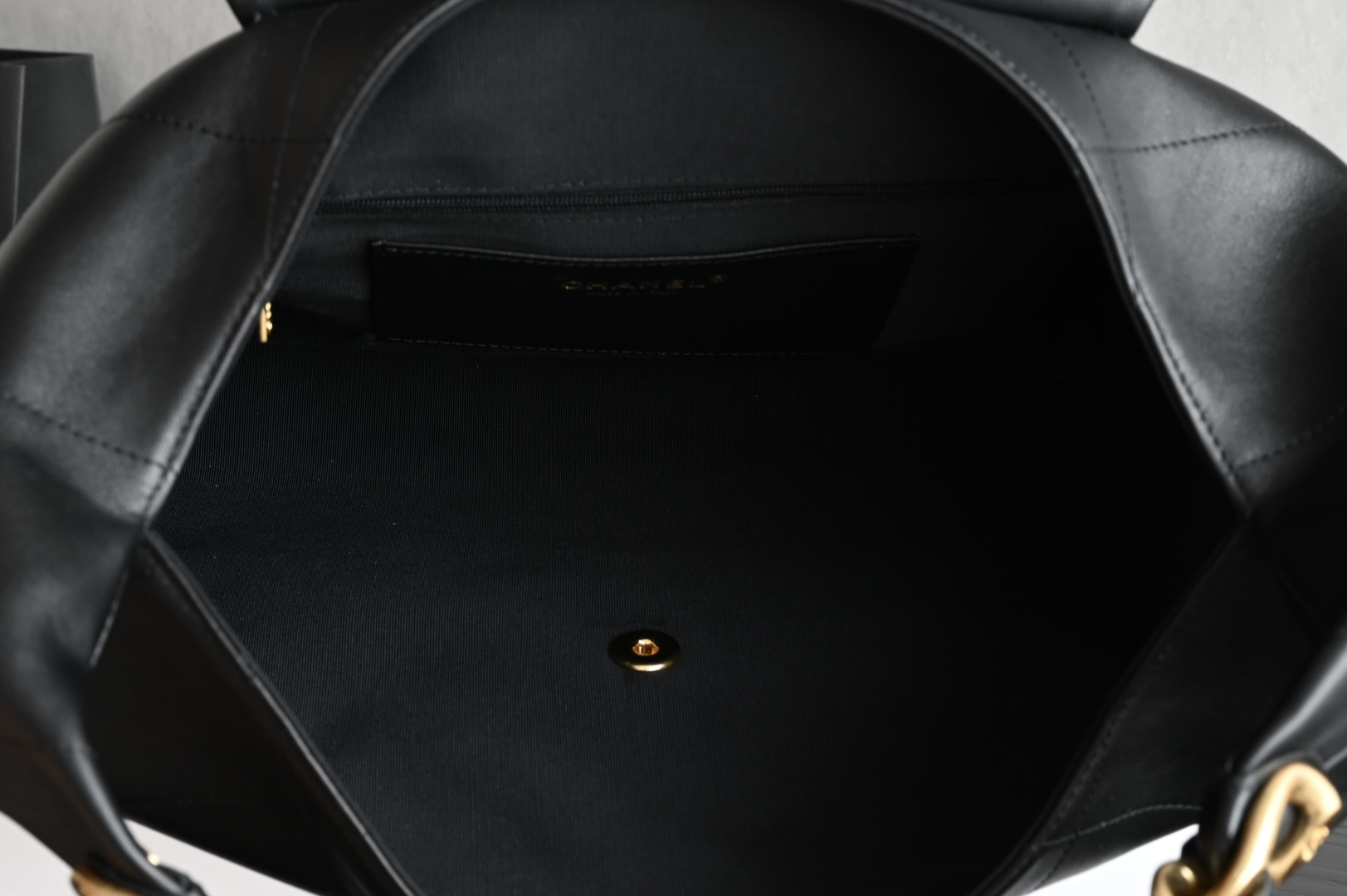 Chanel 25k big gold chain hobo