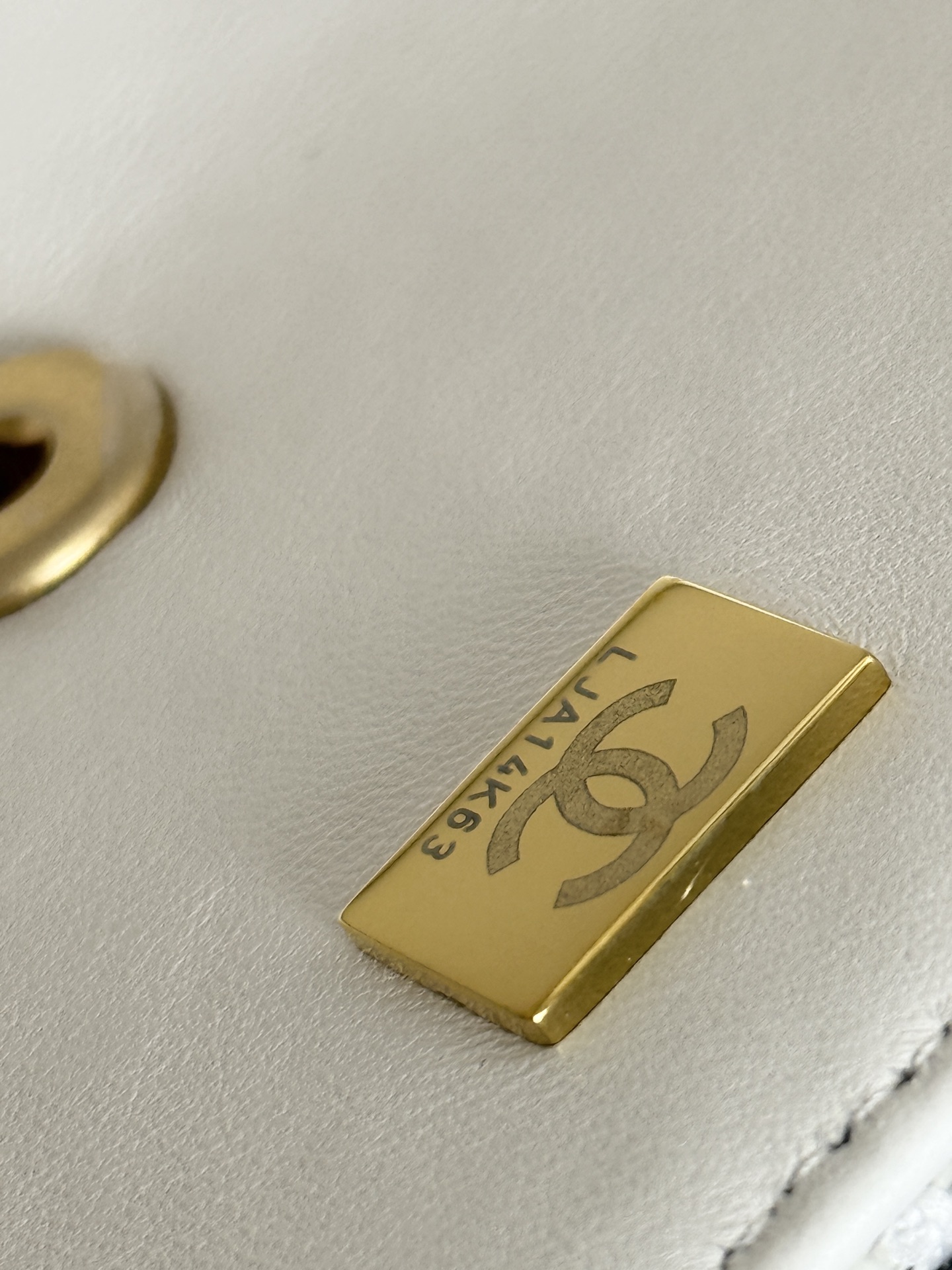 Chanel Ohanel 25K Bow Large mini