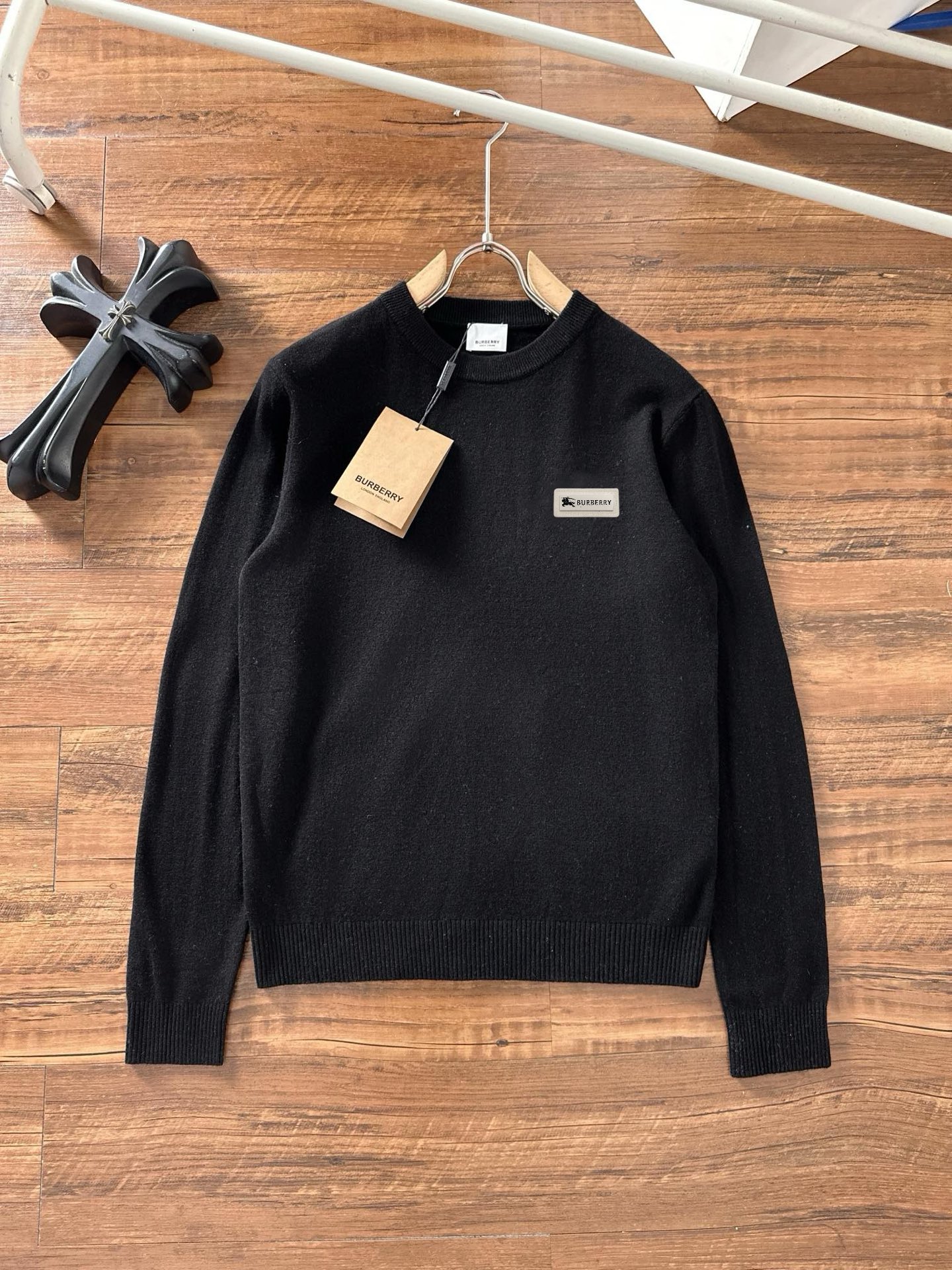 Burberry Exquisite Logo Crew Neck Sweater