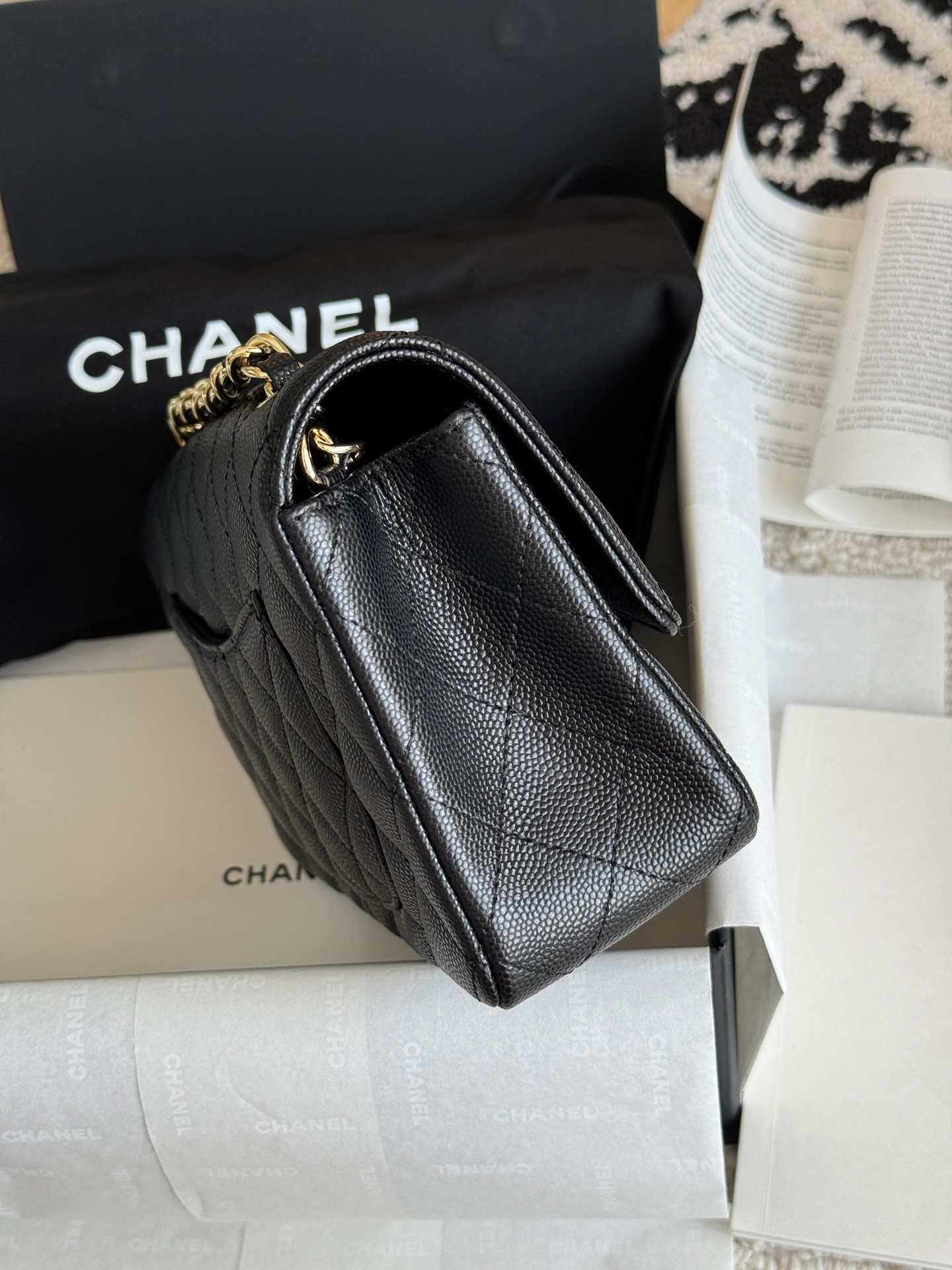 CHANEL CF20 Lychee grain black gold black silver
