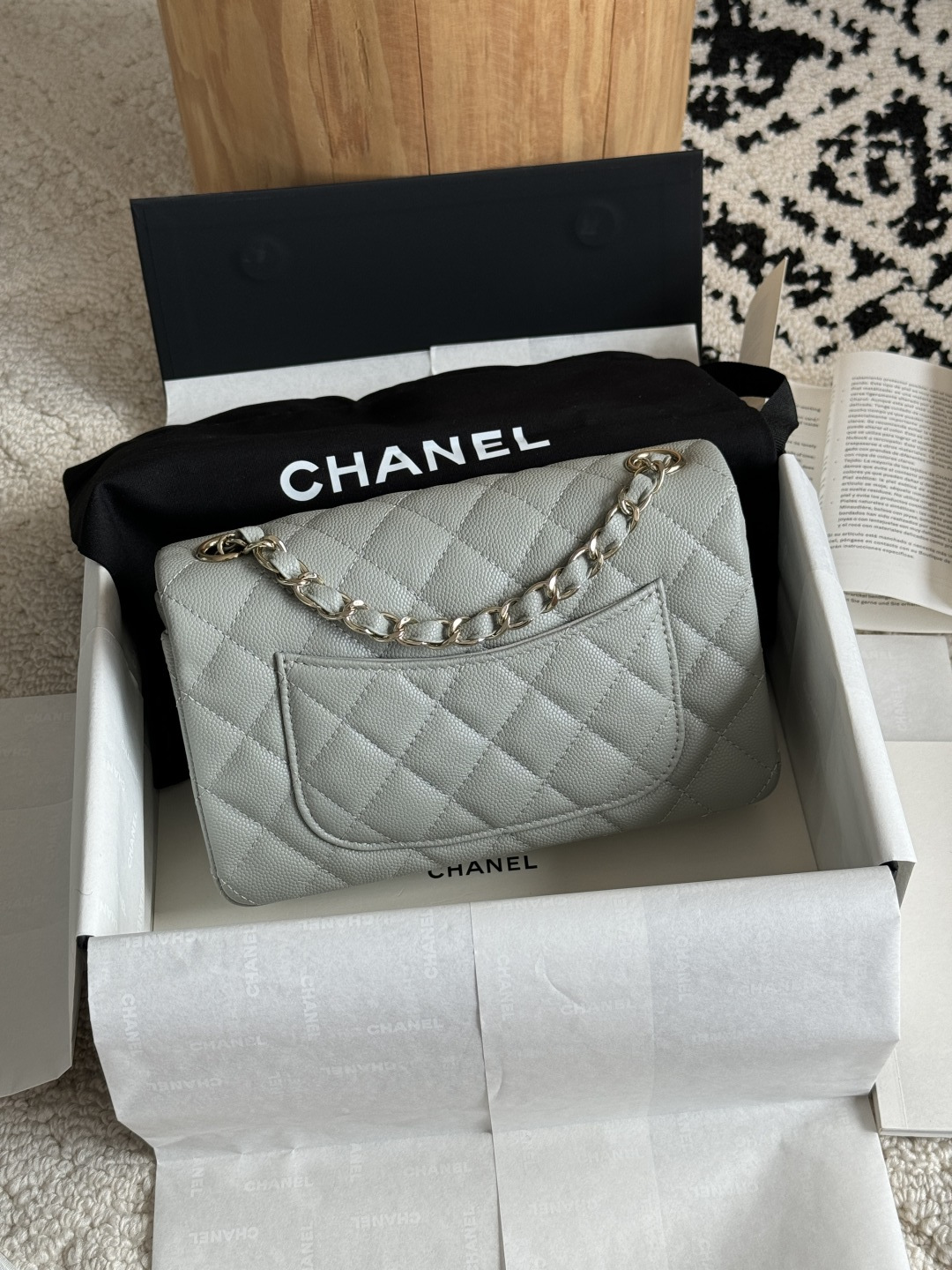 CHANEL CF series Caviar small pebble grain