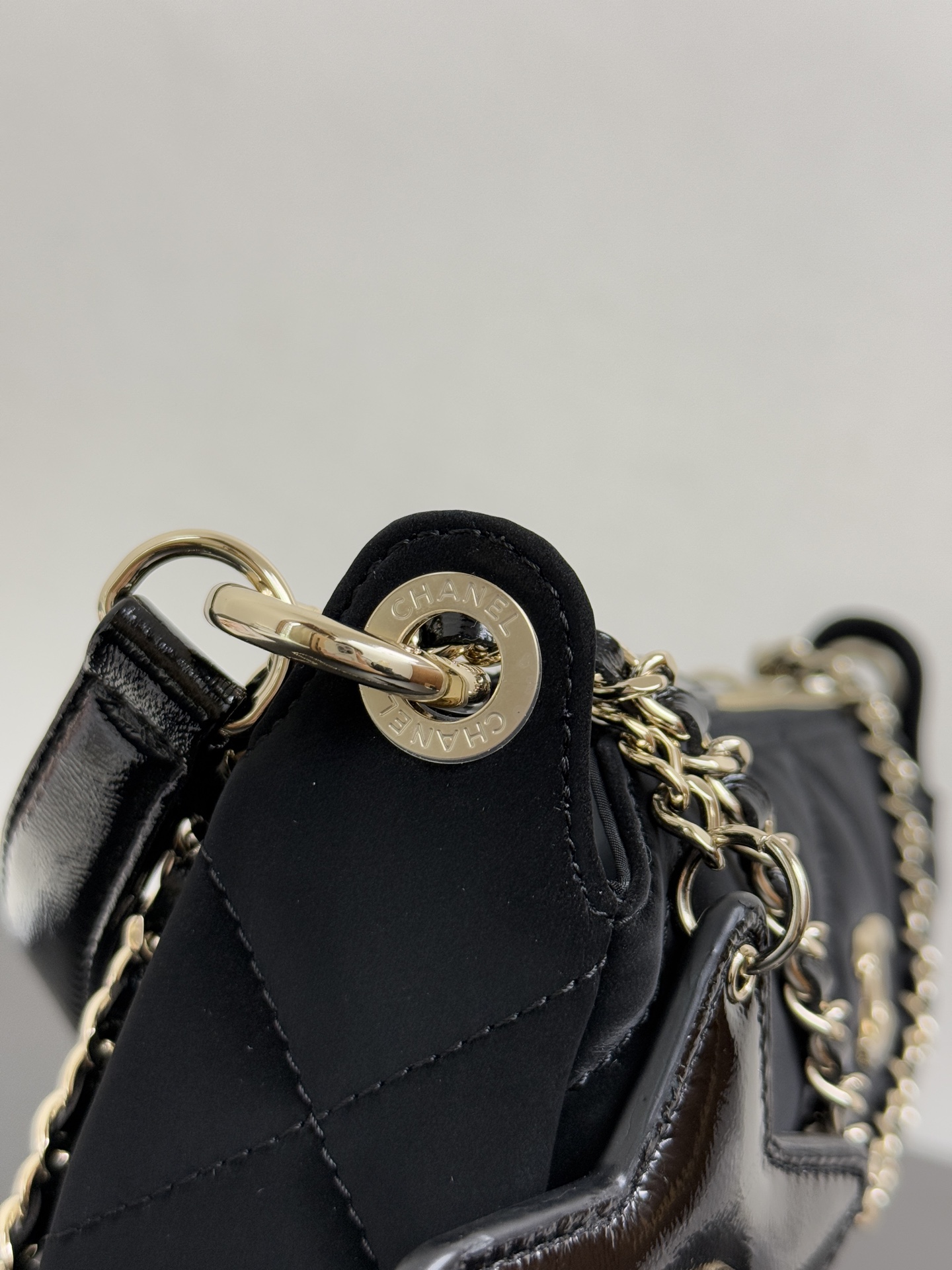 Chanel Ohanel 25N Skiing Series Crescent Bag