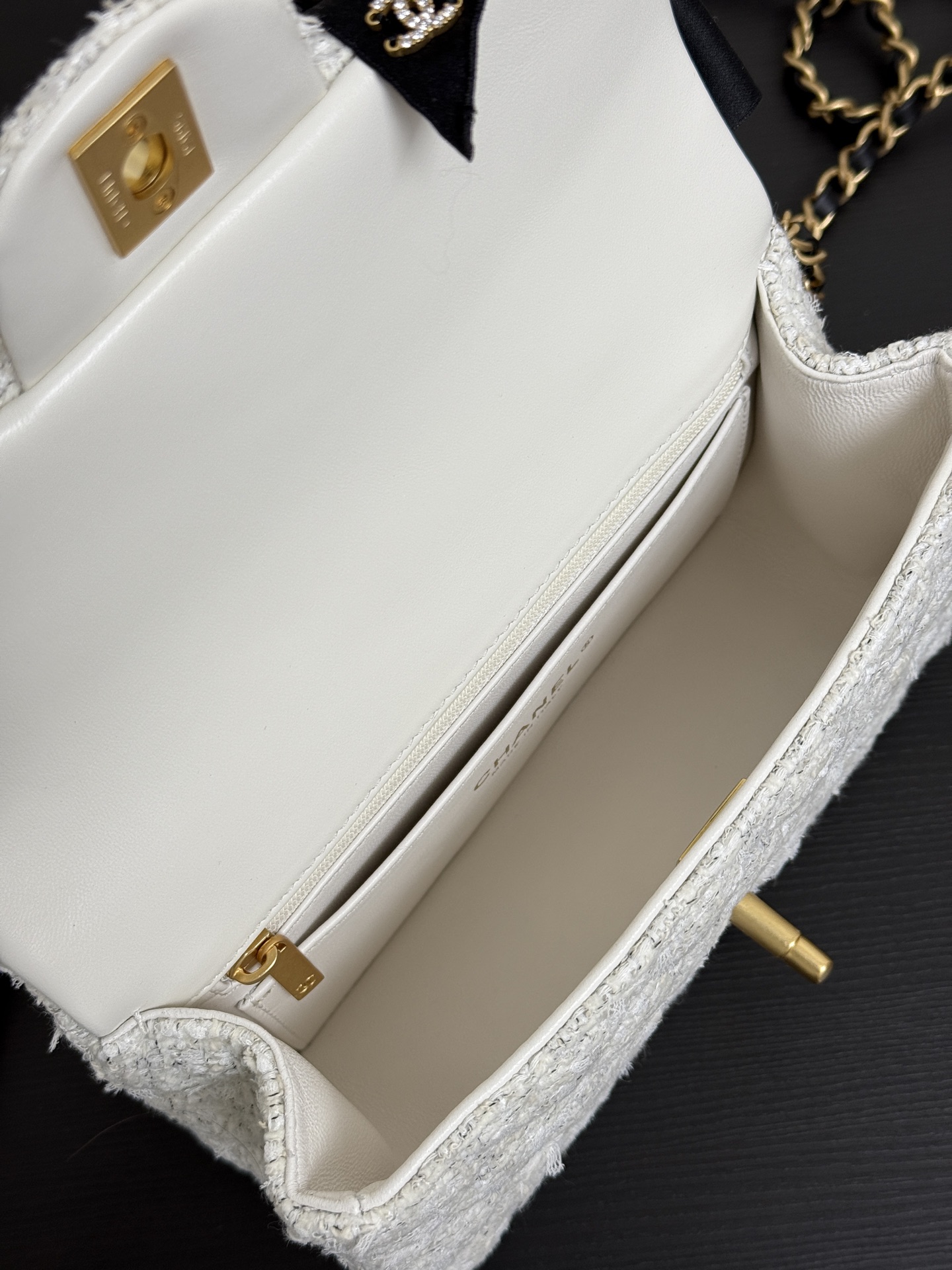 Chanel Ohanel 25K Bow Large mini