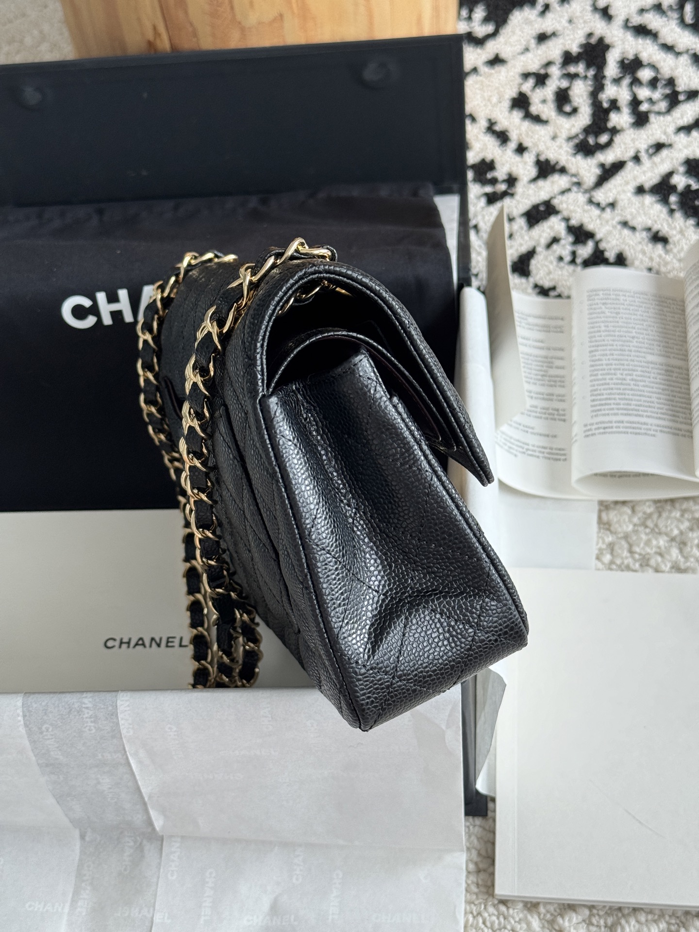 CHANEL CF series Lychee grain black gold black silver