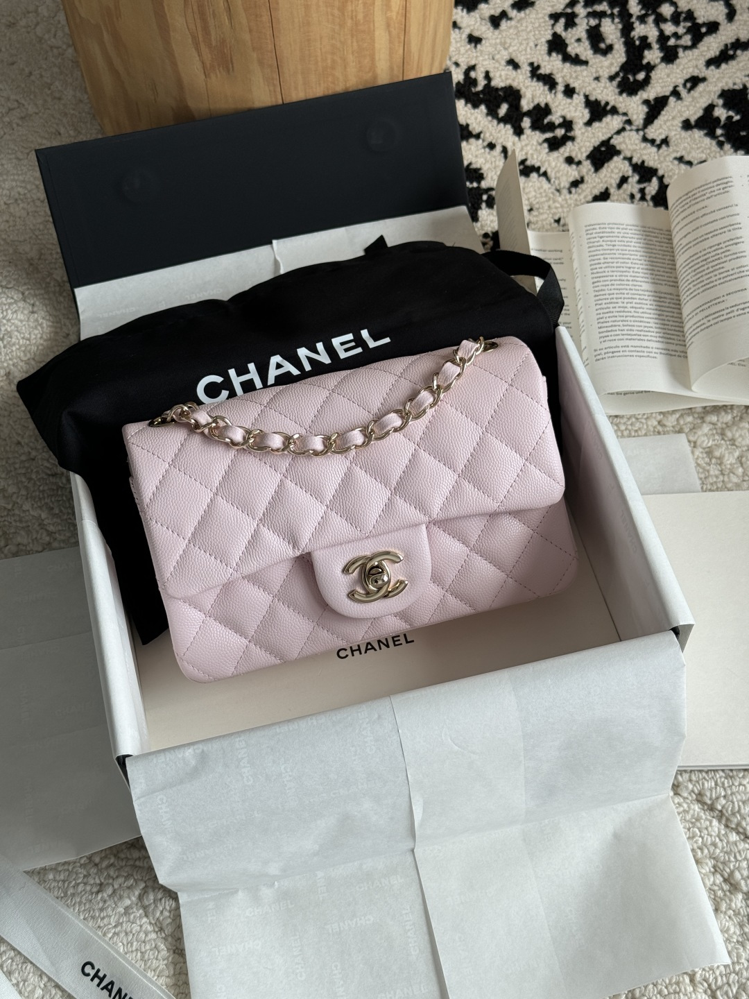 CHANEL CF series Caviar small pebble grain