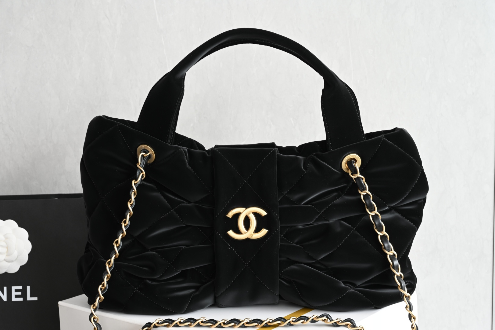 CHANEL 25K Velvet Bow Bag