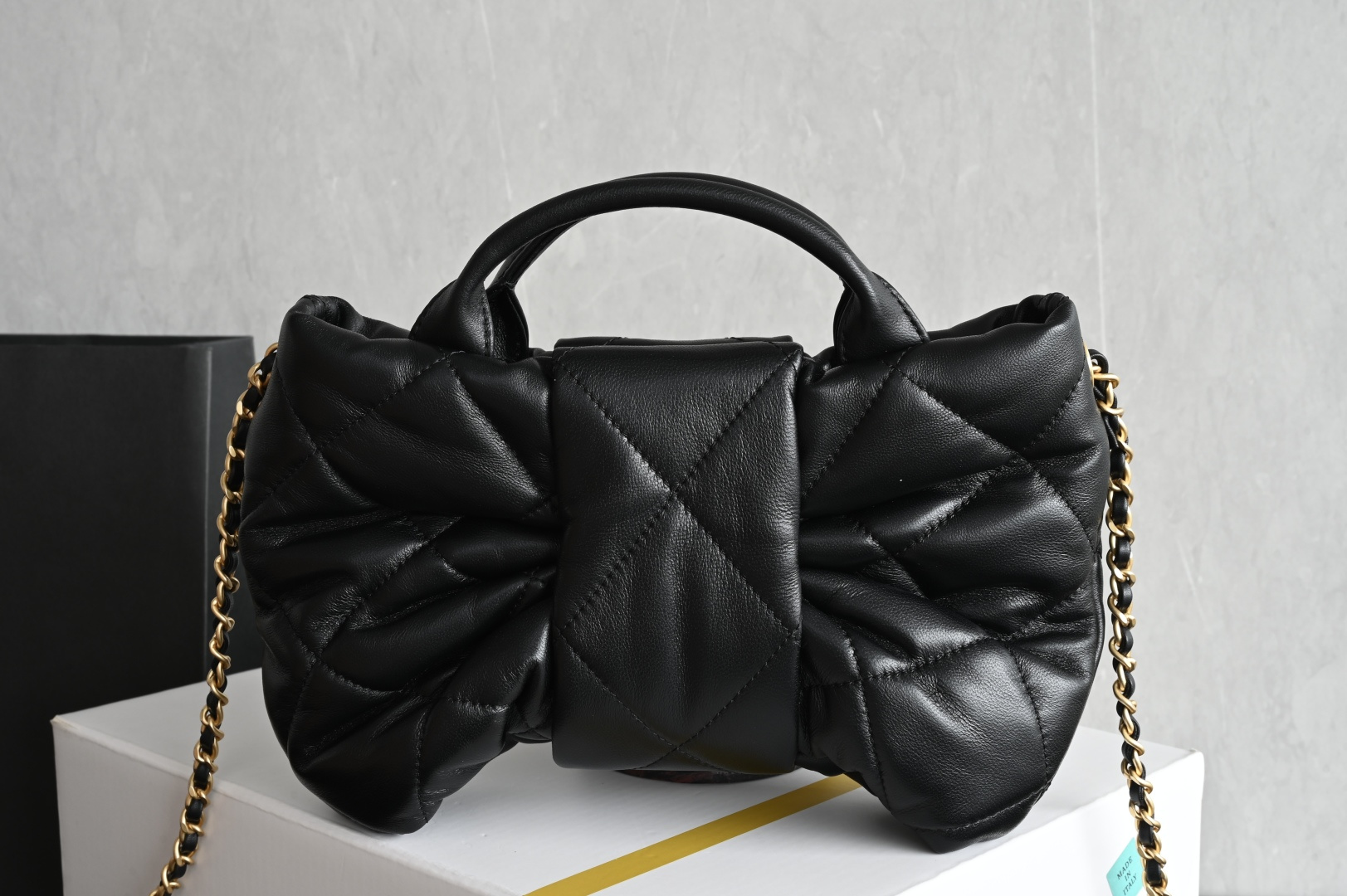 CHANEL 25K Bow Bag
