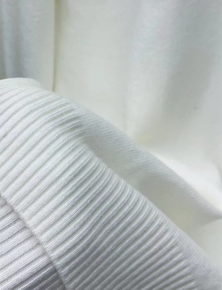 Louis Vuitton Exquisite Logo Crew Neck Sweater