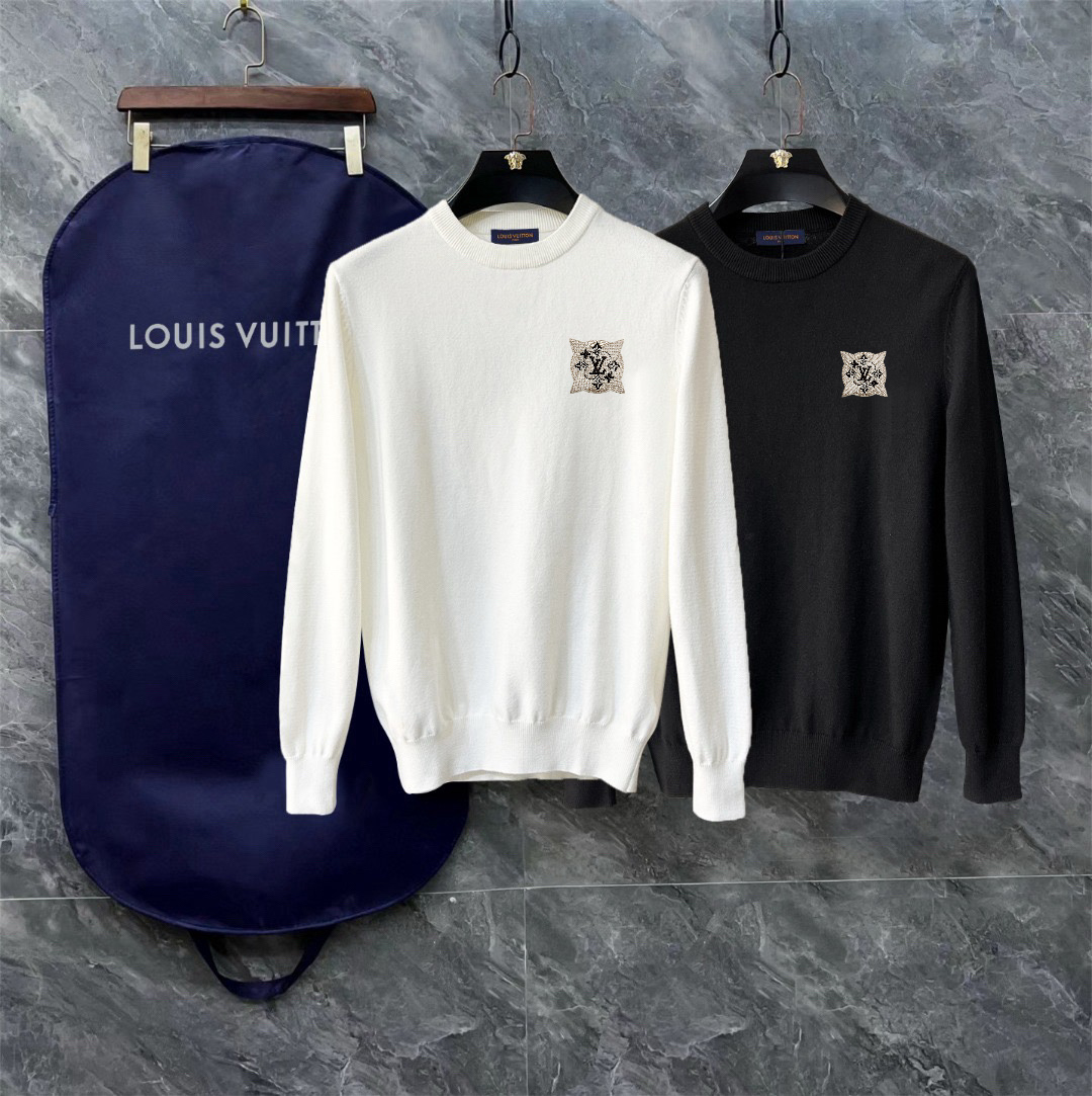 Louis Vuitton Exquisite Logo Crew Neck Sweater