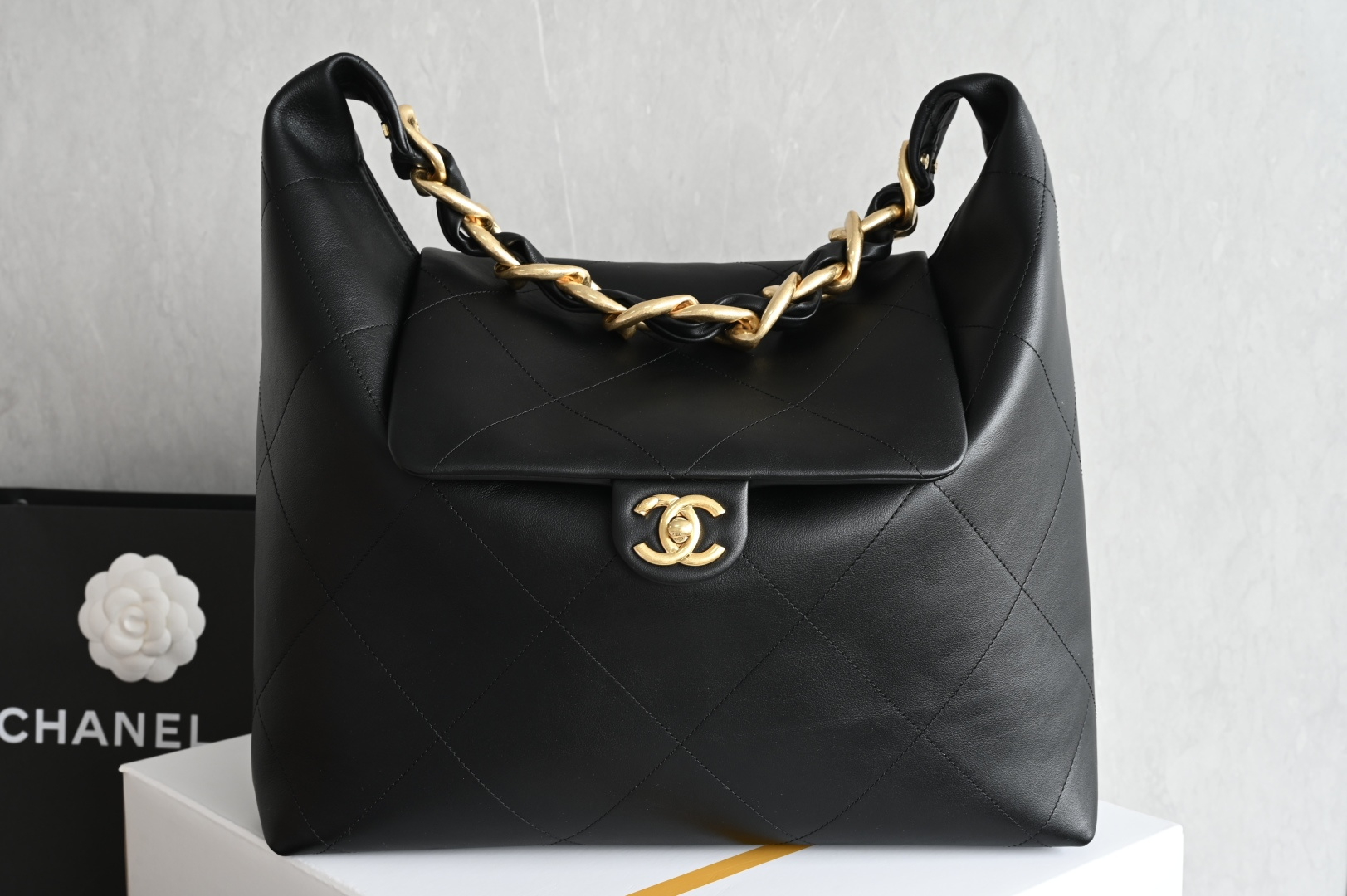 Chanel 25k big gold chain hobo