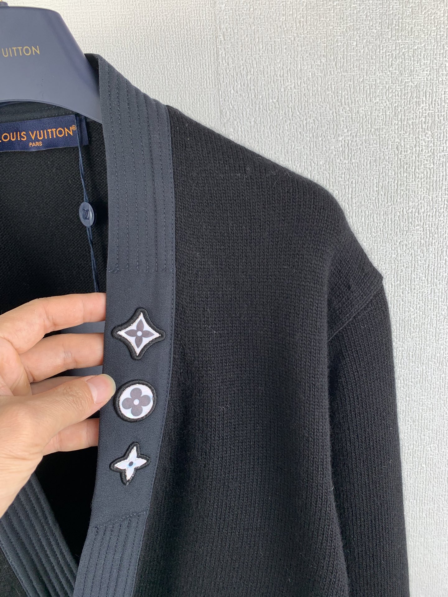 LOUIS VUITTON  Embroidered Monogram Logo Cardigan
