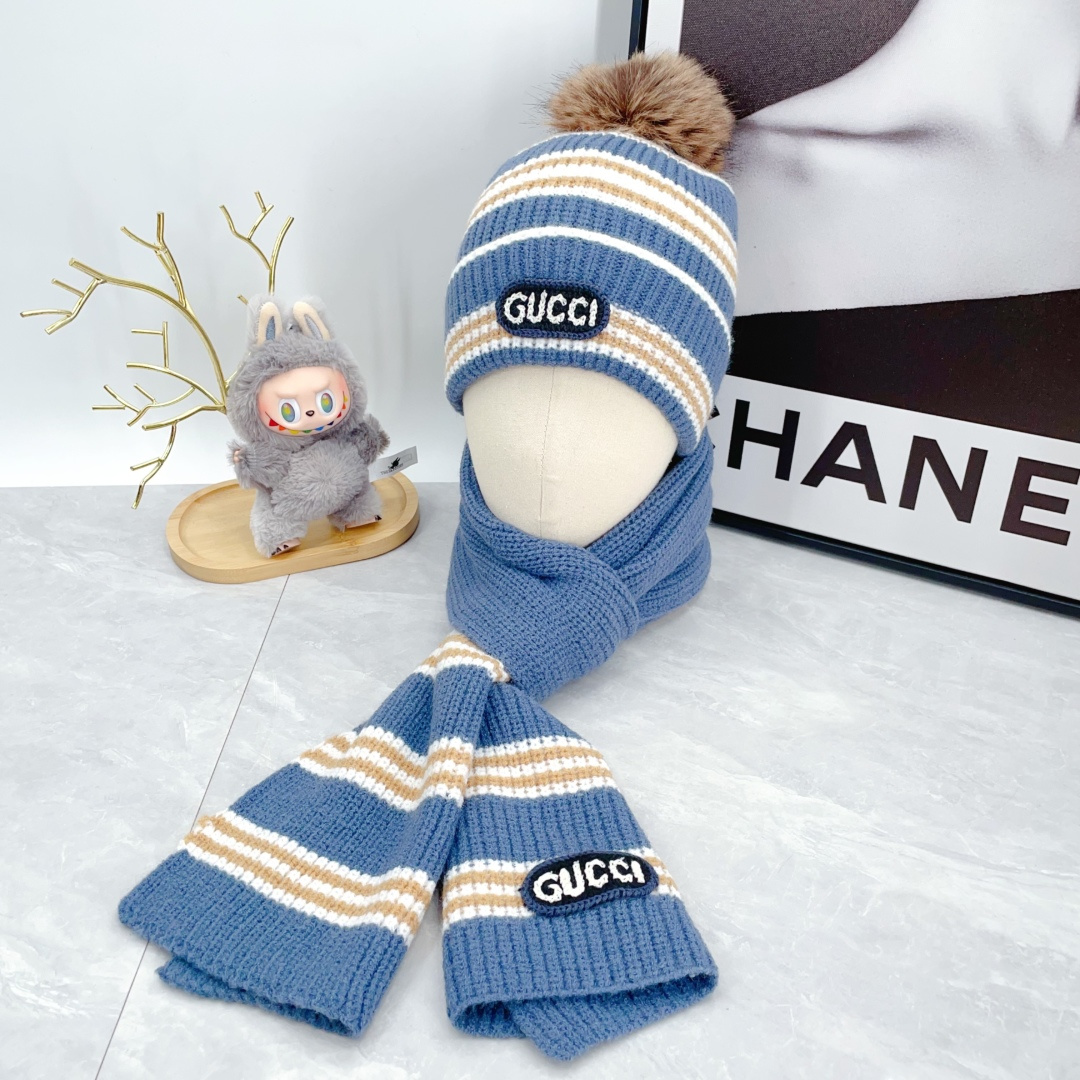 Gucci Scarf, Hat and Gloves Set