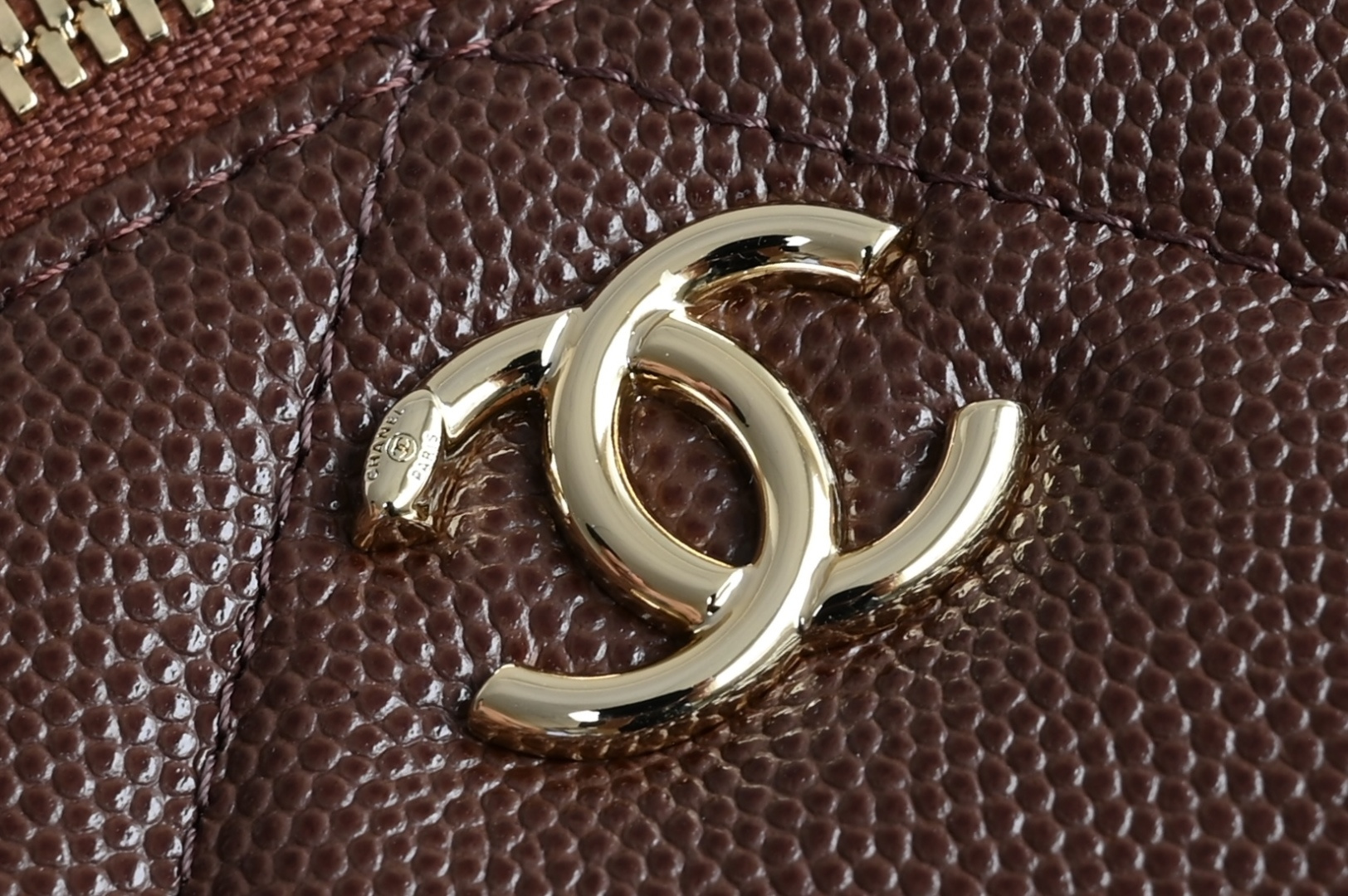 CHANEL lunch box chain bag