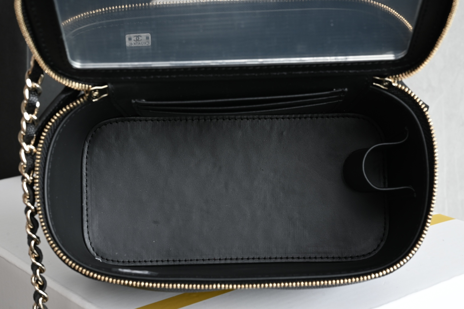 Channel 25k Large Diamond Quilted Cosmetic Bag