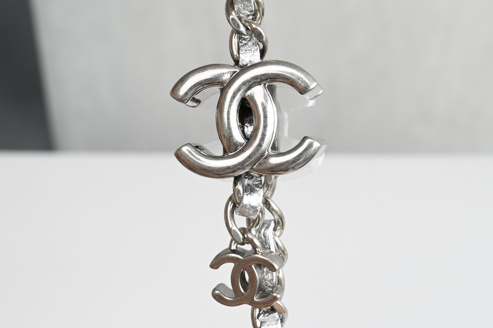 Channel 25B Double C buckle Long box bag