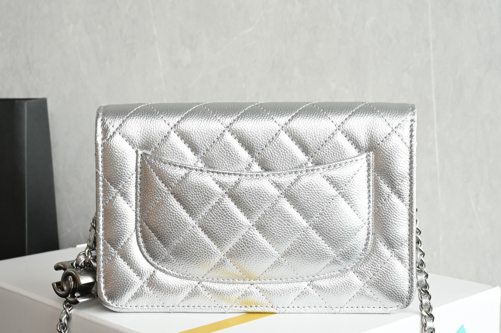 Chanel 25B Chain Woc