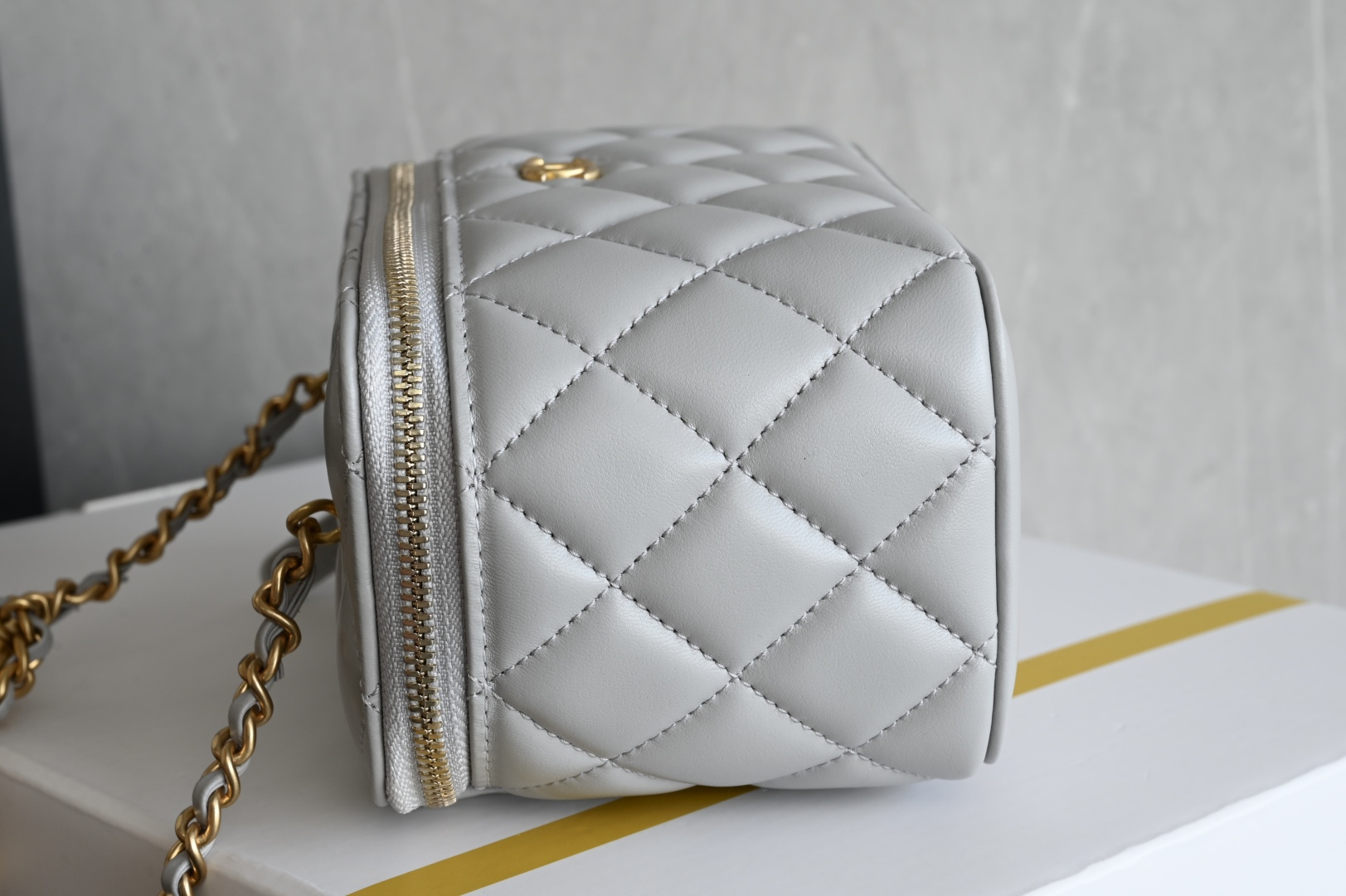 Channel Upgraded version Golden ball long box