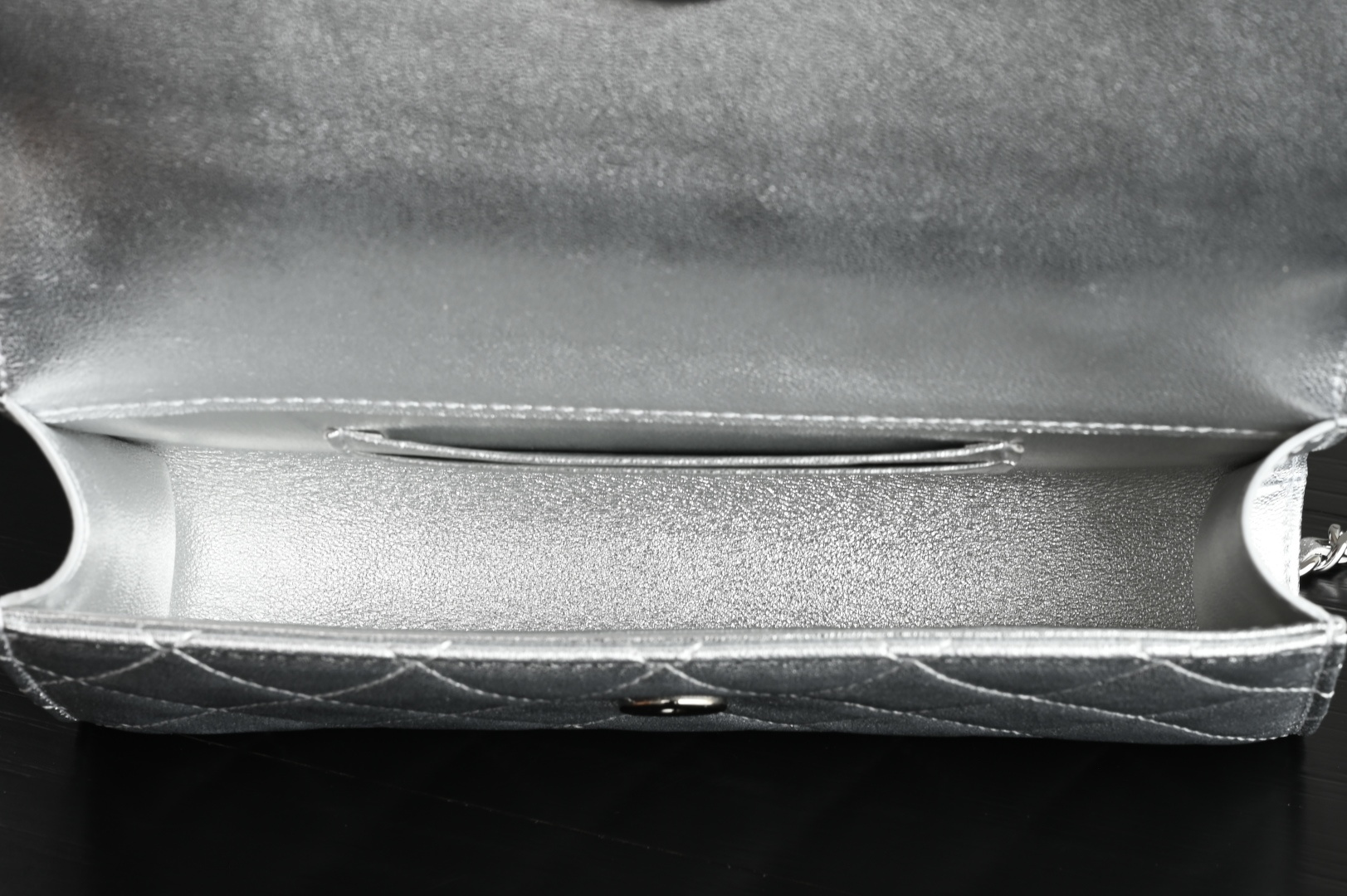 Chanel 25S leather chain handle kelly