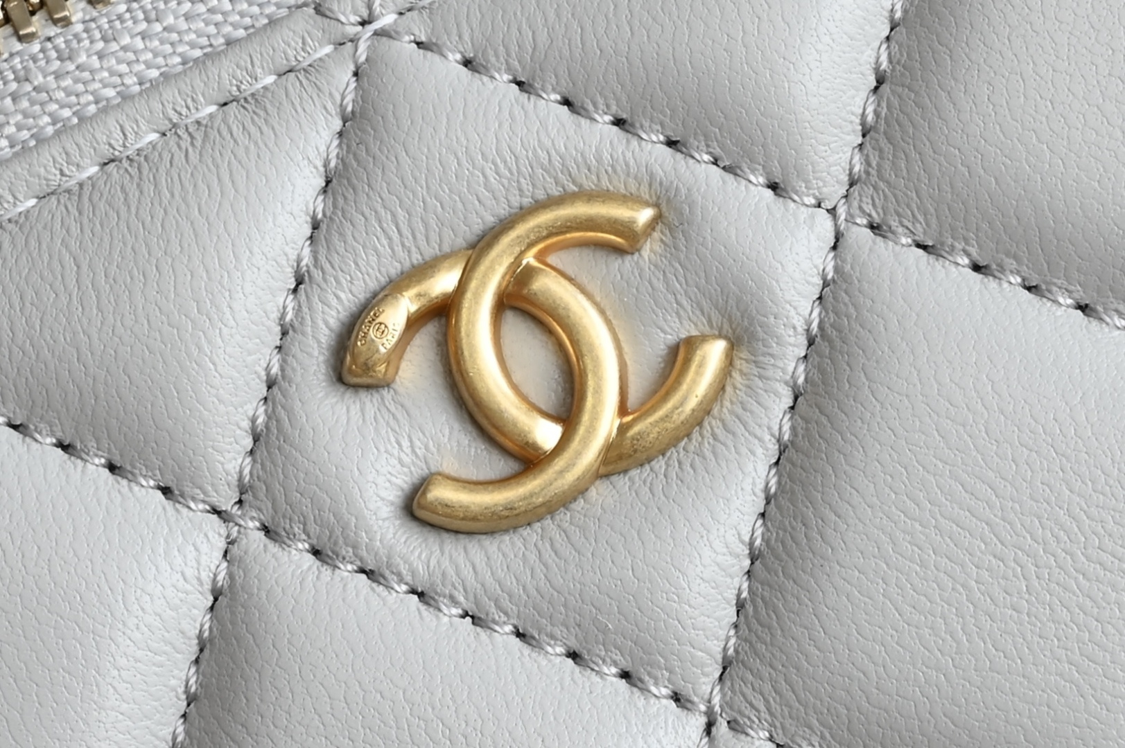 Channel Upgraded version Golden ball long box