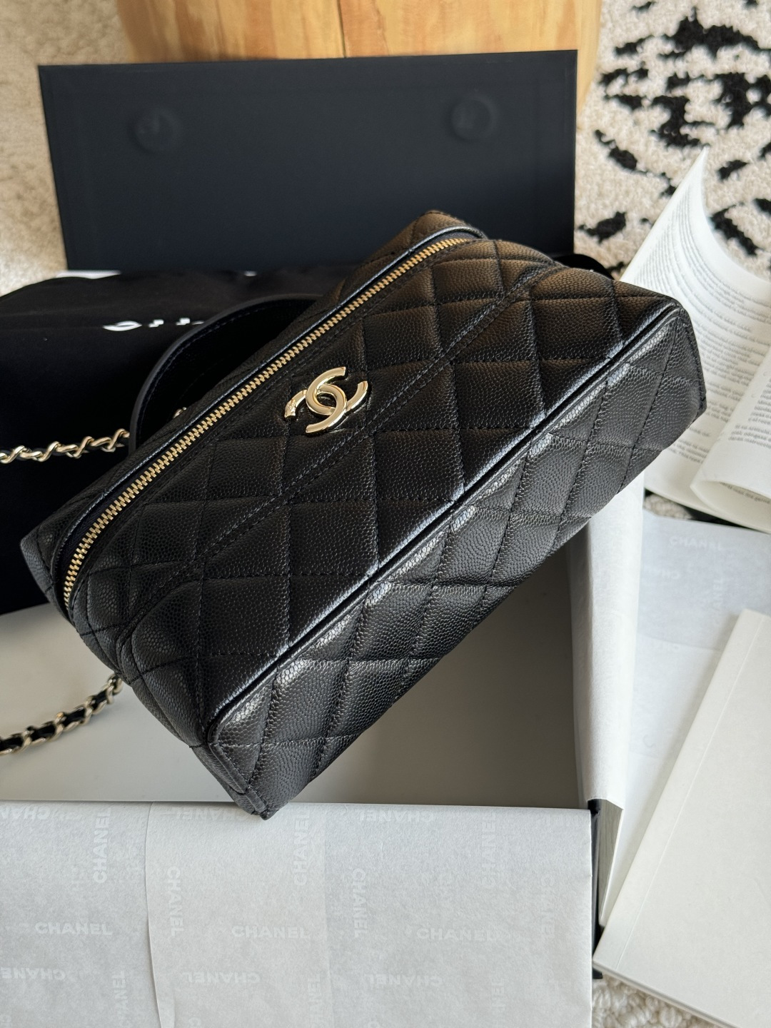 Chanel 25C box bag