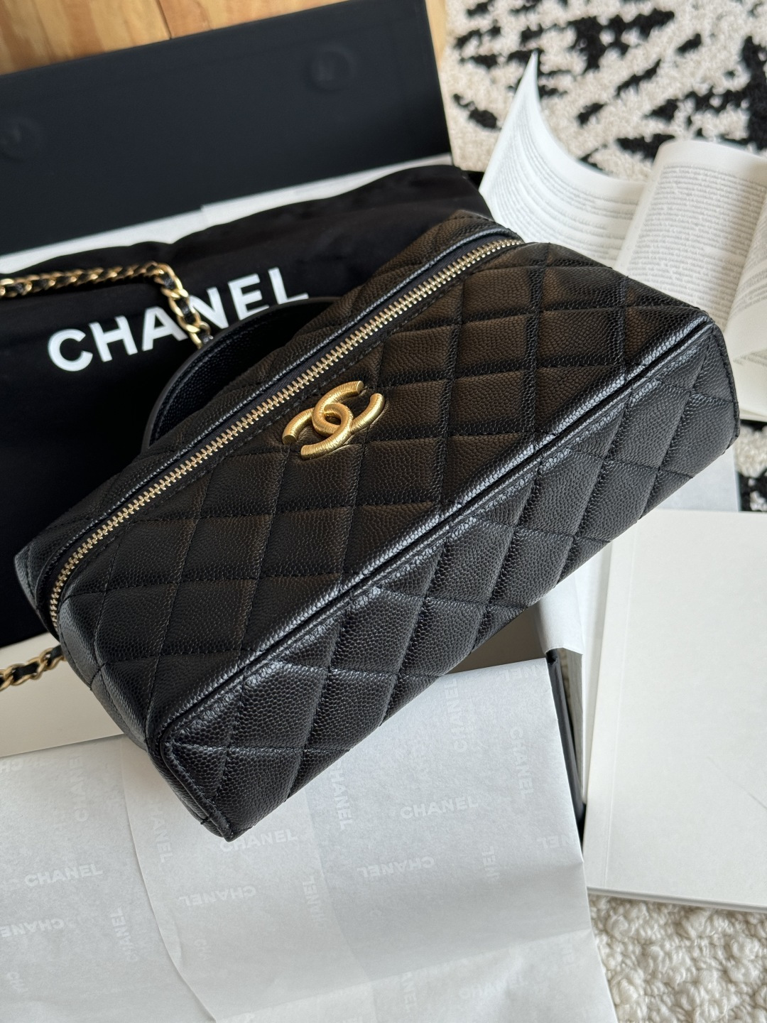 Chanel 25P cosmetic bag