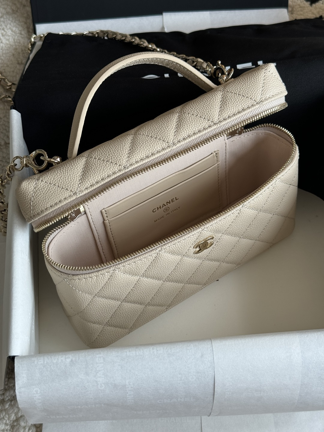 Chanel 25C Caviar Box Bag