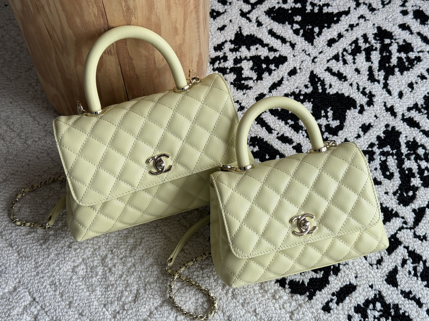 Chanel Coco Handle mini