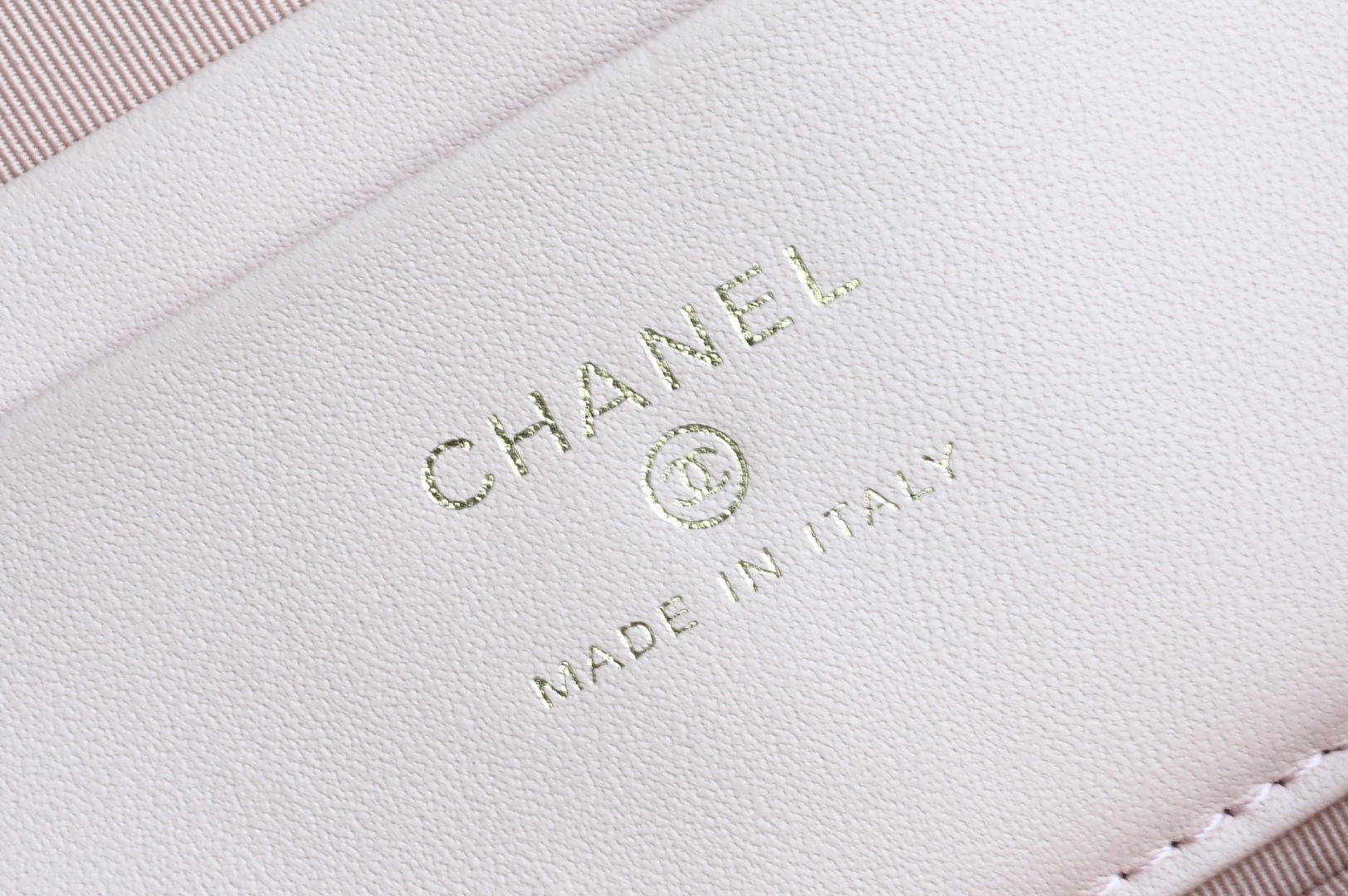 Channel 25C box handbag